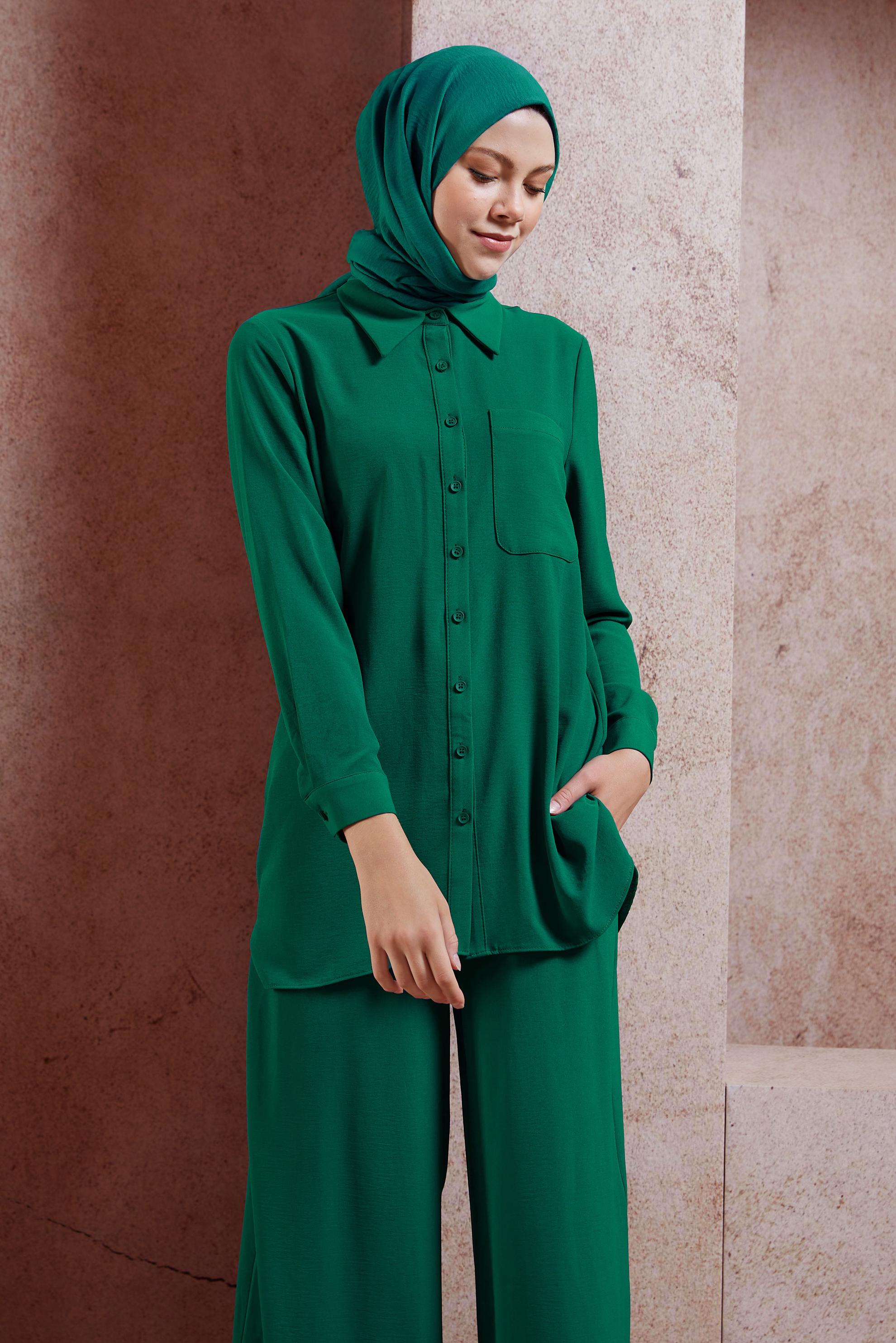 Tesettür giyim YEŞİL GÖMLEK YAKA PANTOLONLU TAKIM 44756