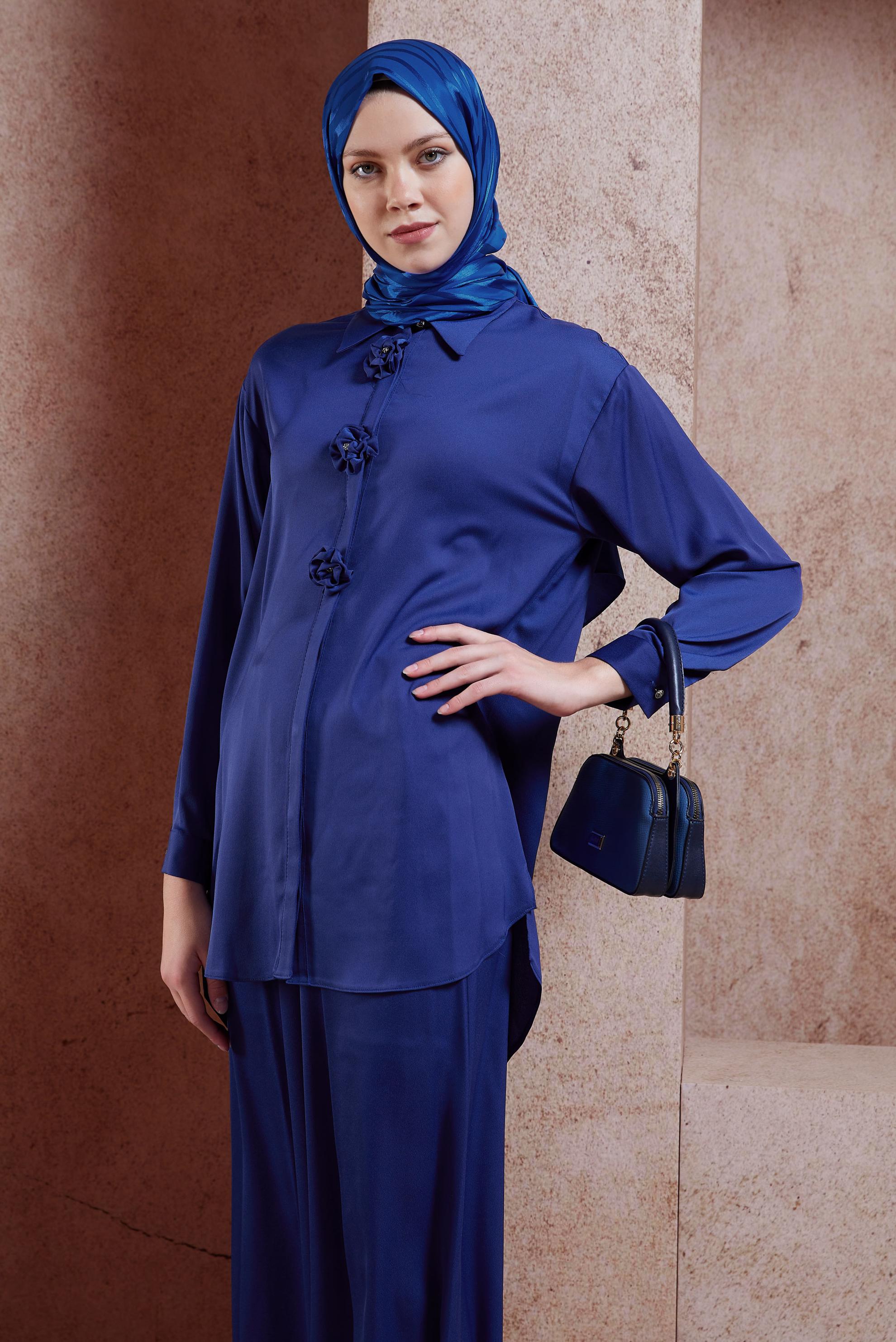 Tesettür giyim MAVİ PANTOLONLU SATEN TAKIM 44757