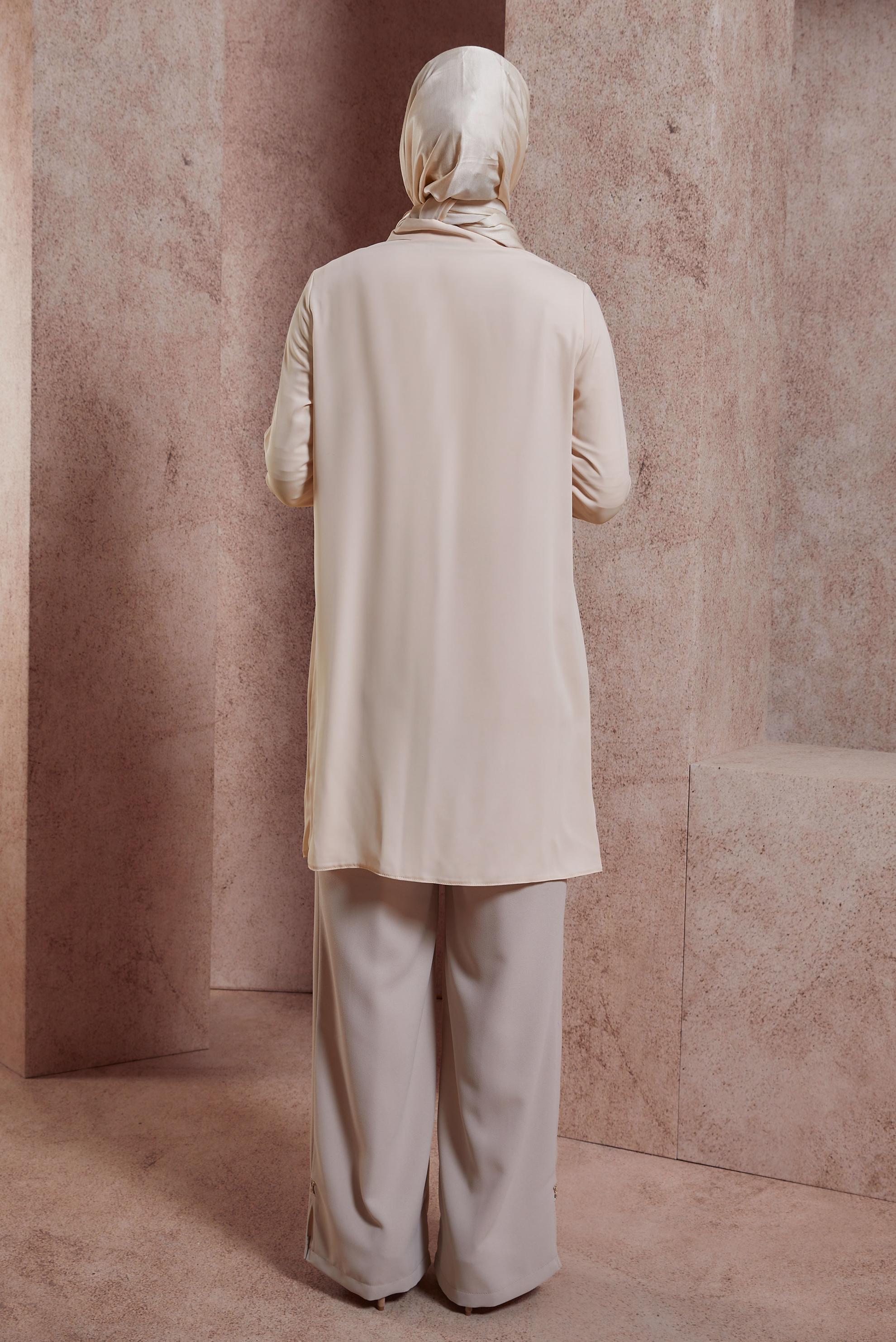 Tesettür giyim BEJ TAŞ BASKILI TUNİK 43920