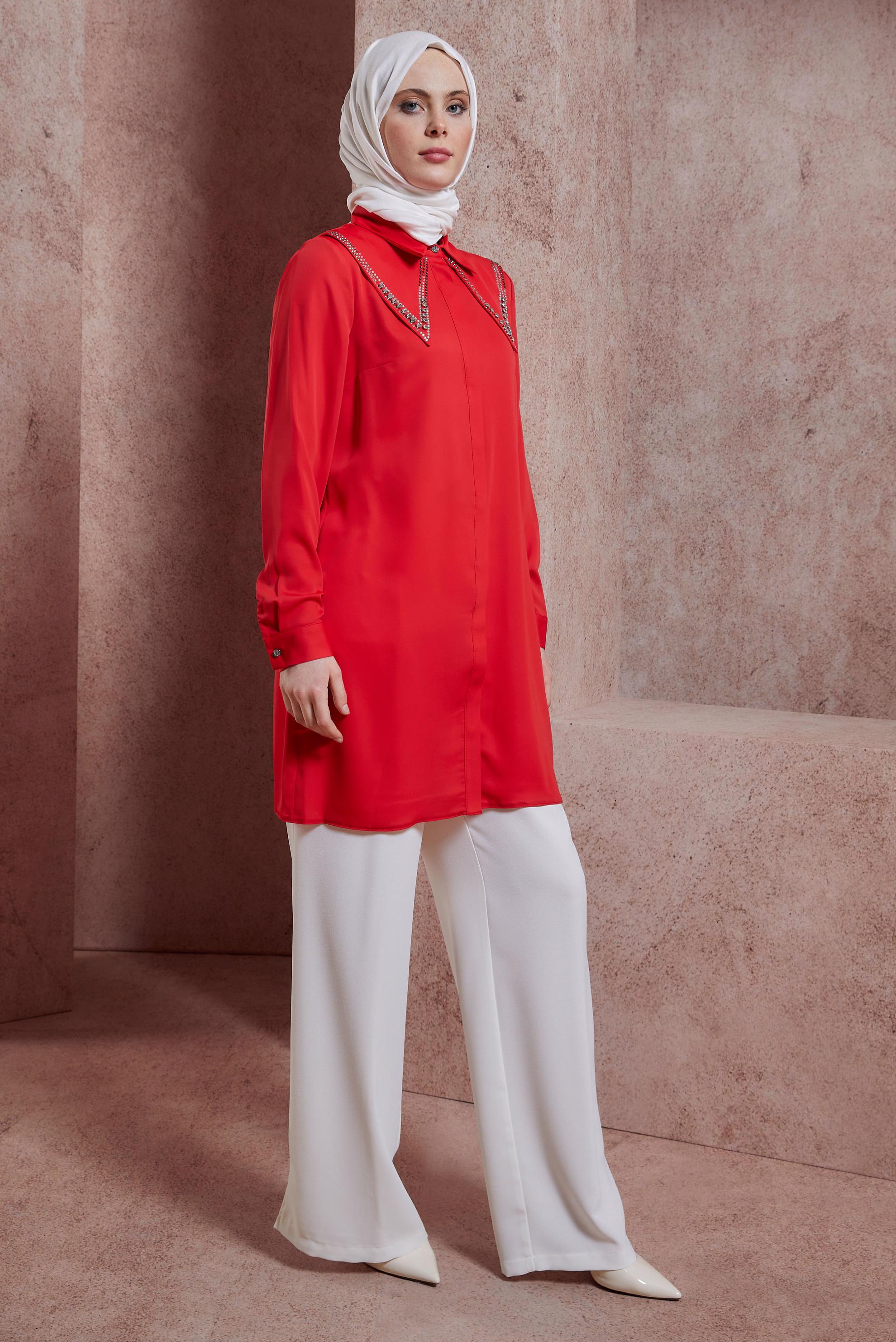 Tesettür giyim KIRMIZI TAŞ BASKILI TUNİK 43920