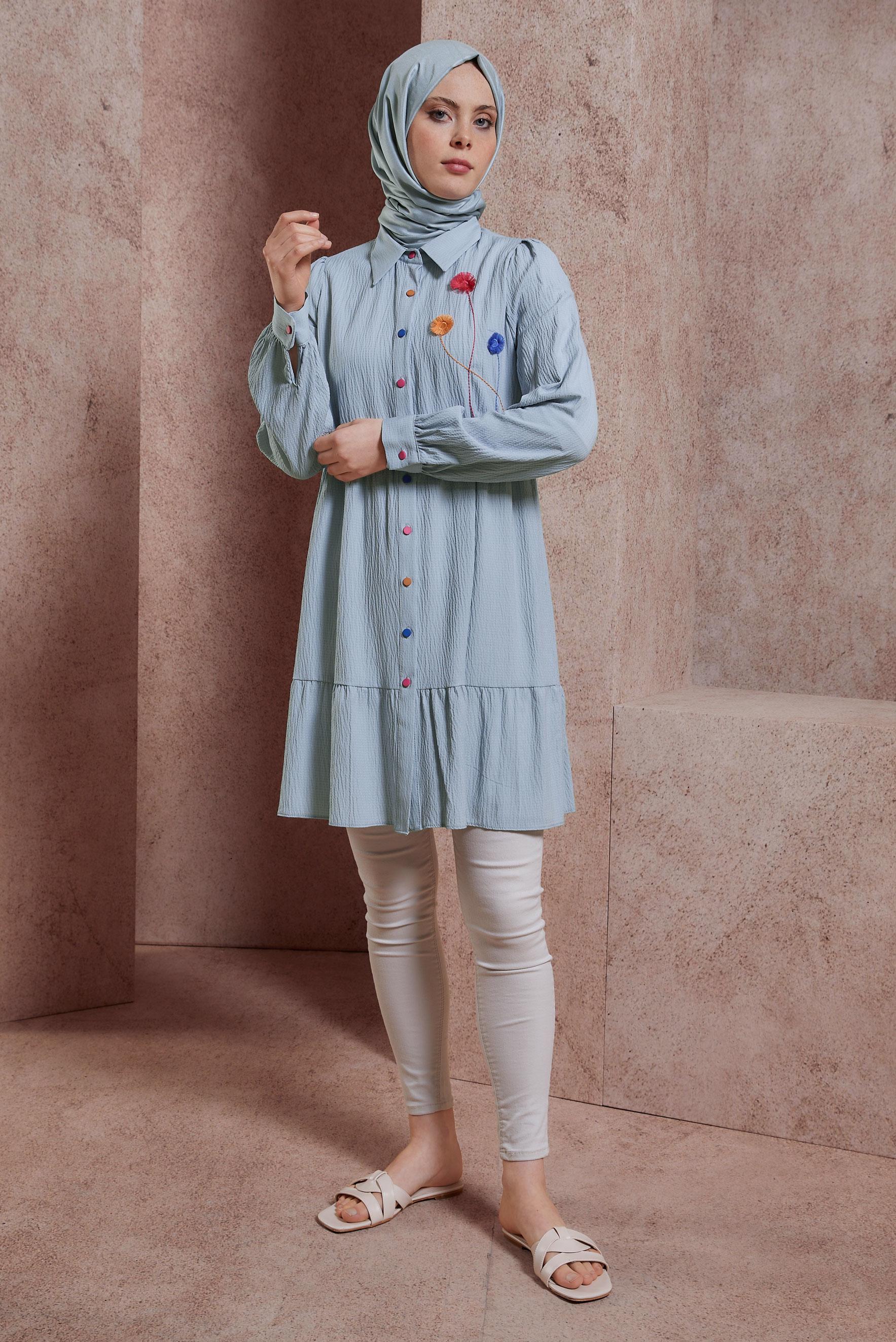 Tesettür giyim GRİ PÜSKÜL DETAYLI TUNİK 43926