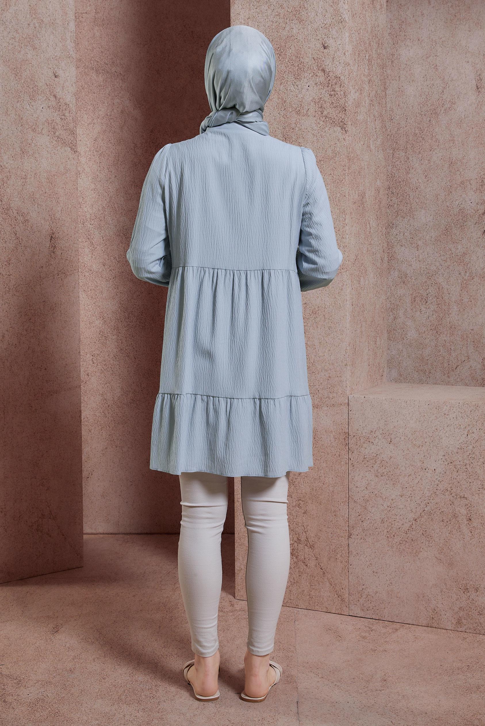 Tesettür giyim GRİ PÜSKÜL DETAYLI TUNİK 43926