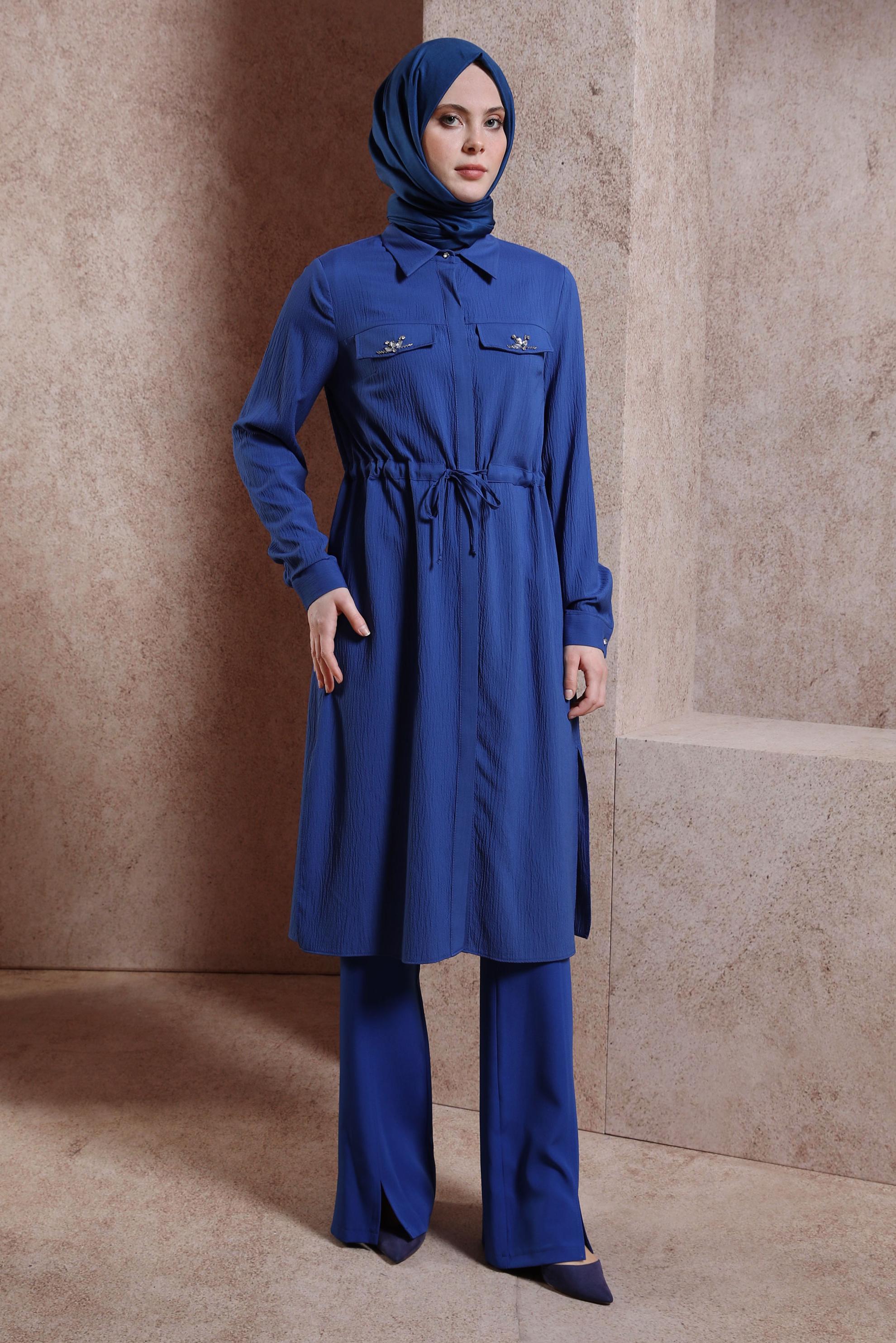 Tesettür giyim LACİVERT TAŞLI BELİ BÜZGÜLÜ TUNİK 43930