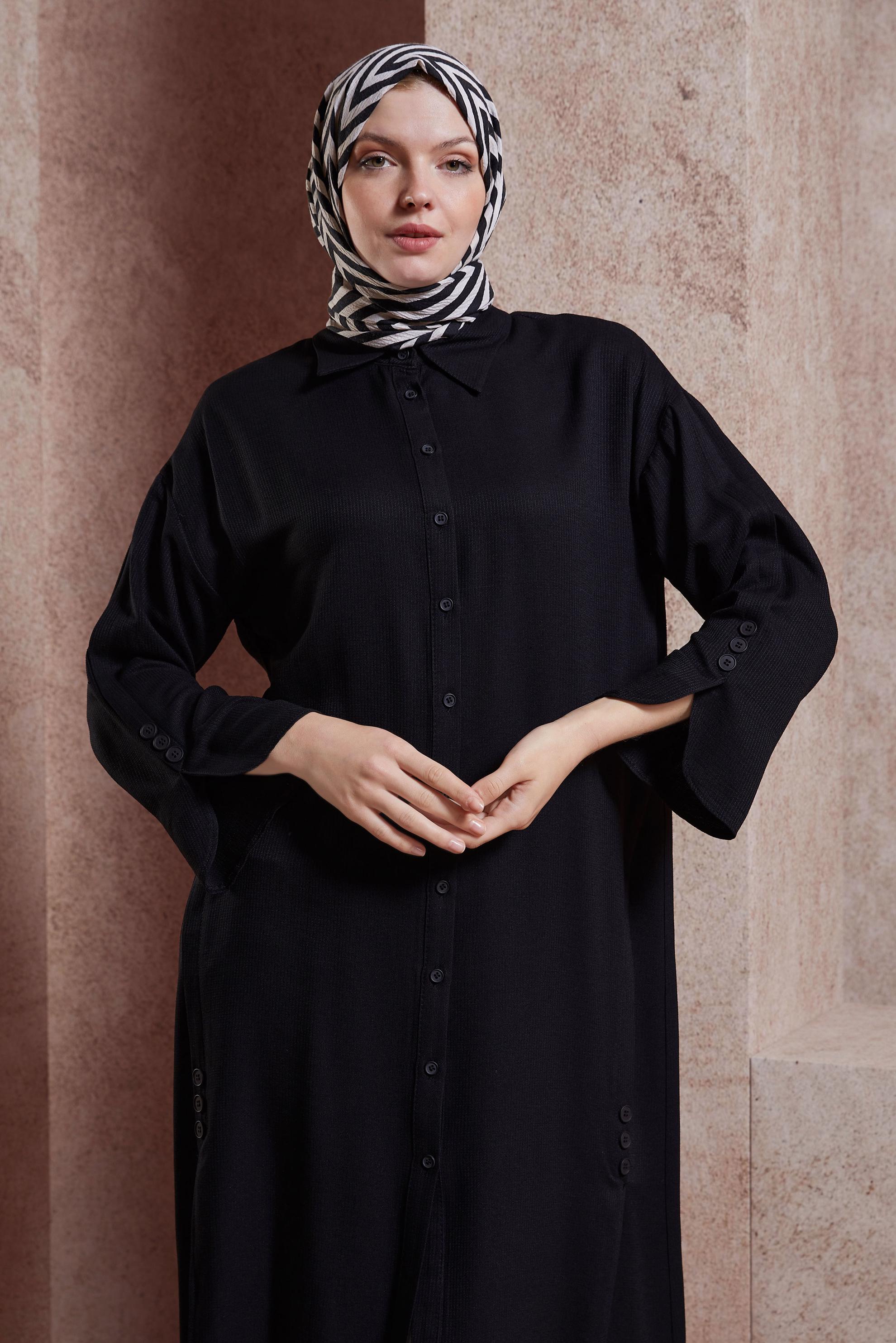 Tesettür giyim SİYAH UZUN VİSKON TUNİK 44420