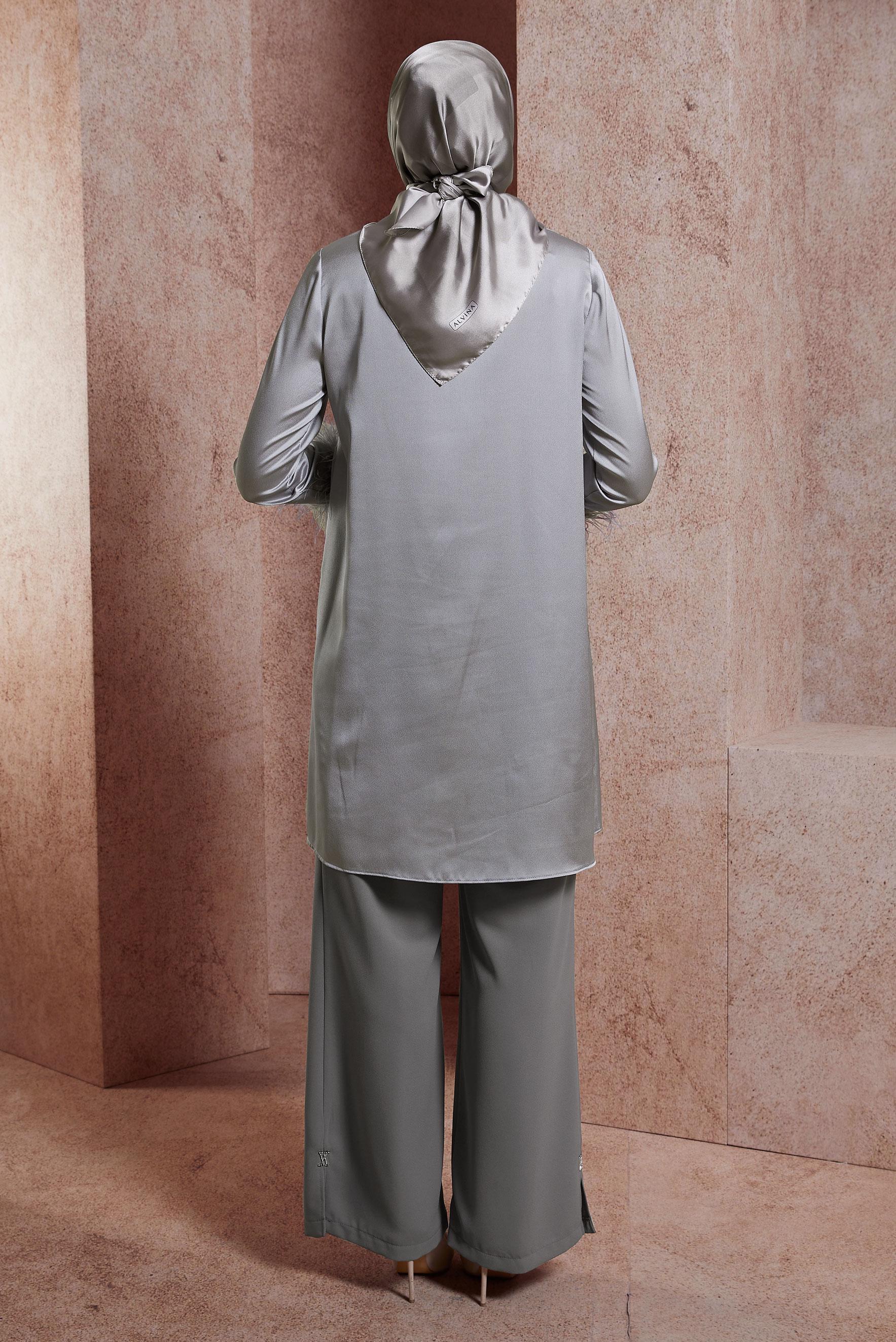 Tesettür giyim GRİ TÜY DETAYLI TUNİK 44422