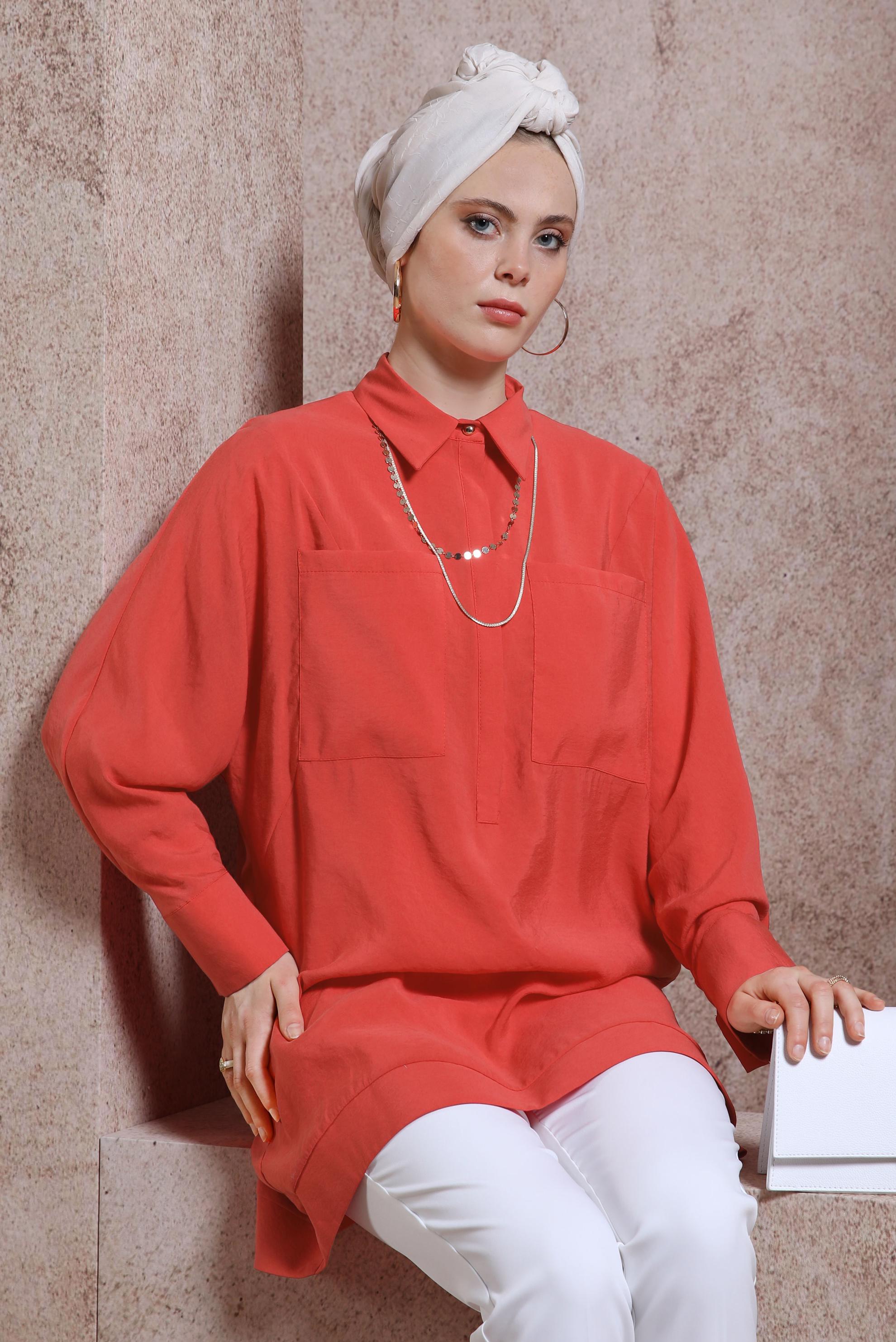 Tesettür giyim KIRMIZI GÖMLEK YAKA TUNİK 44433