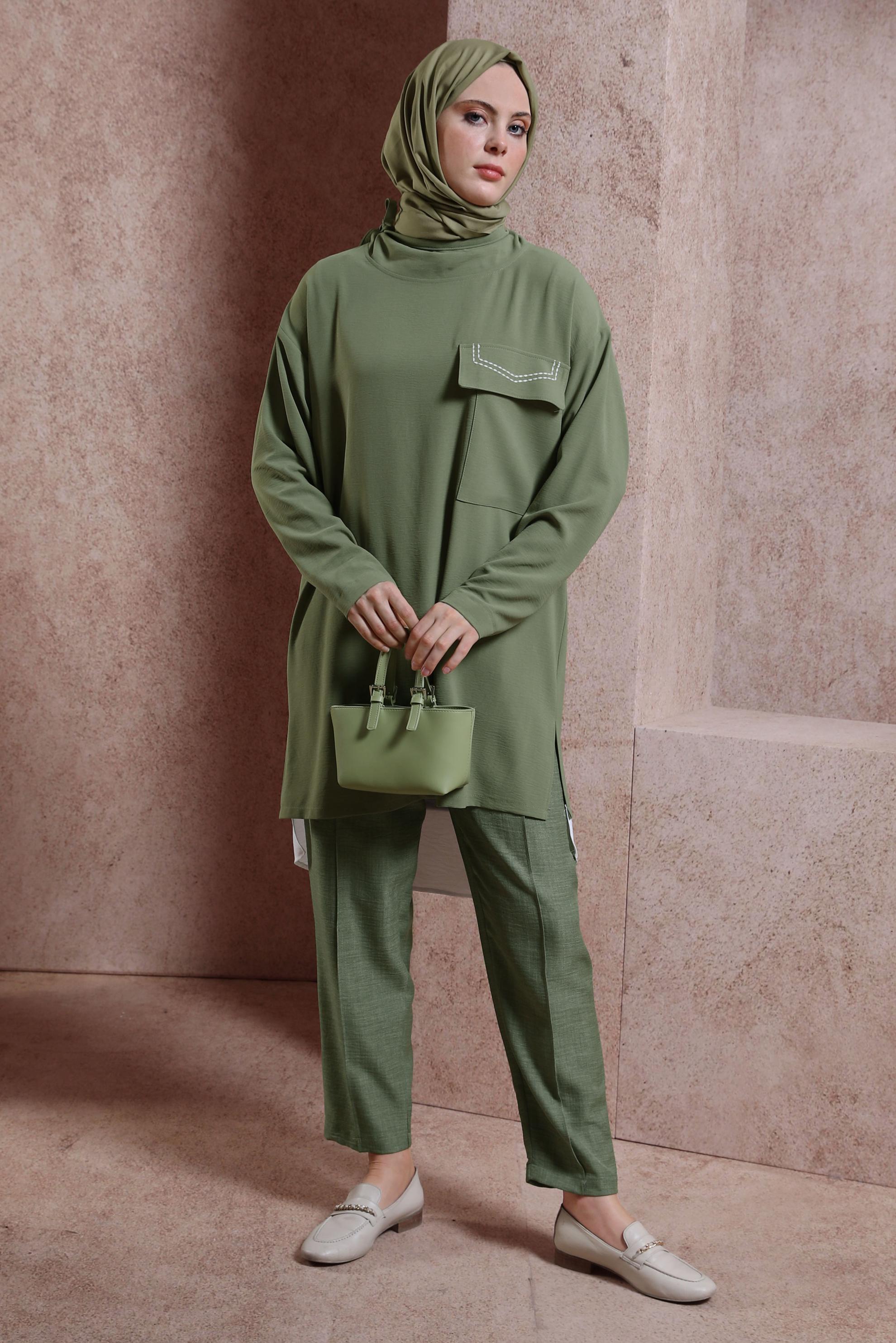 Tesettür giyim HAKİ YAKASI BAĞLAMALI TUNİK 44438