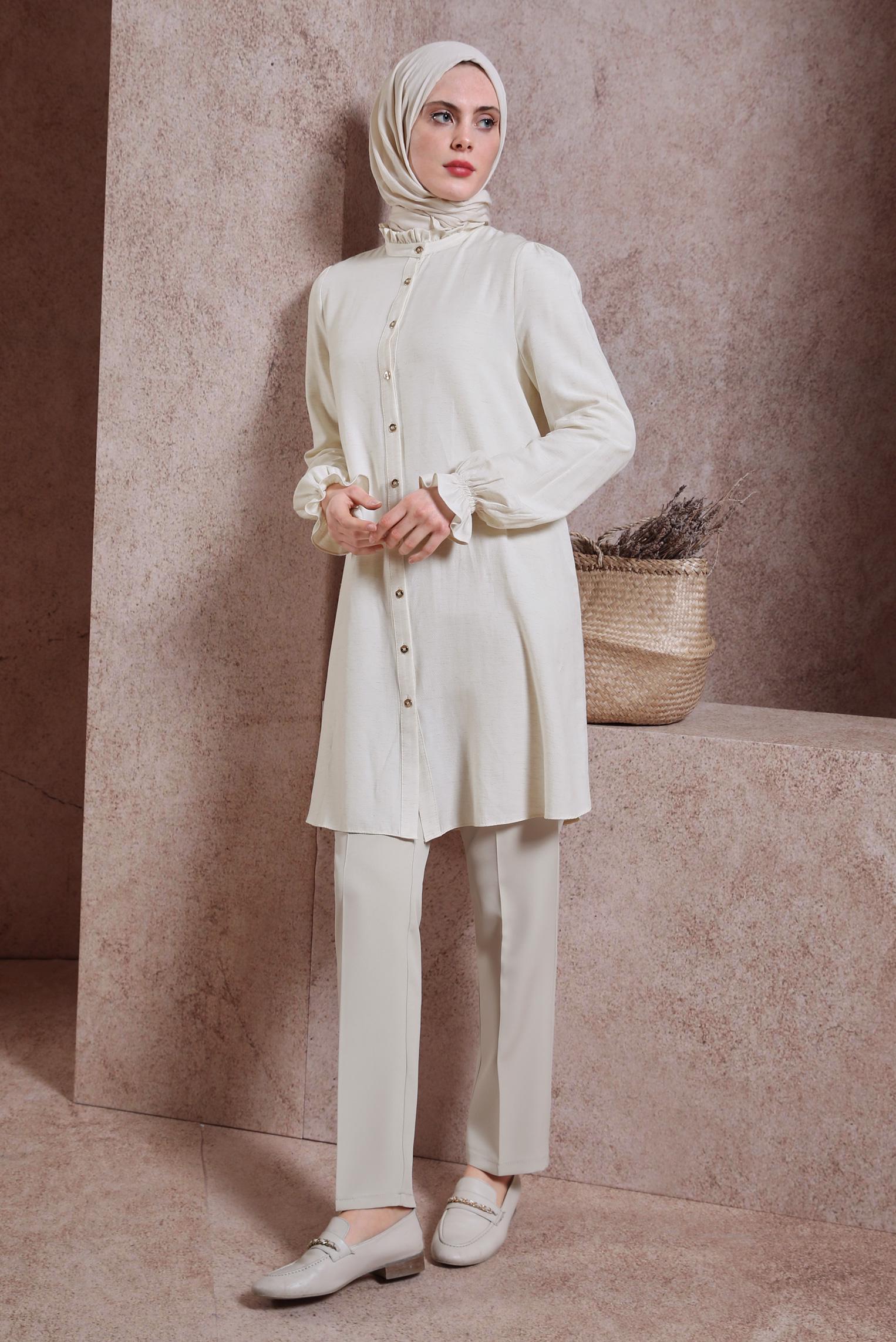 Tesettür giyim EKRU MANŞETLERİ LASTİKLİ TUNİK 44445