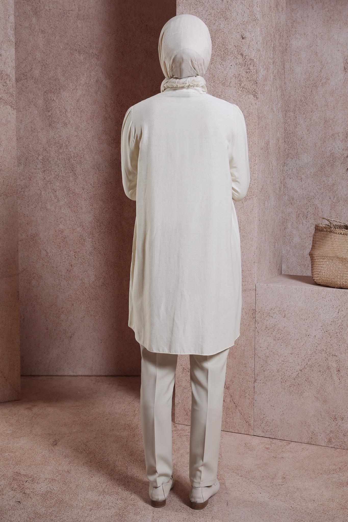 Tesettür giyim EKRU MANŞETLERİ LASTİKLİ TUNİK 44445