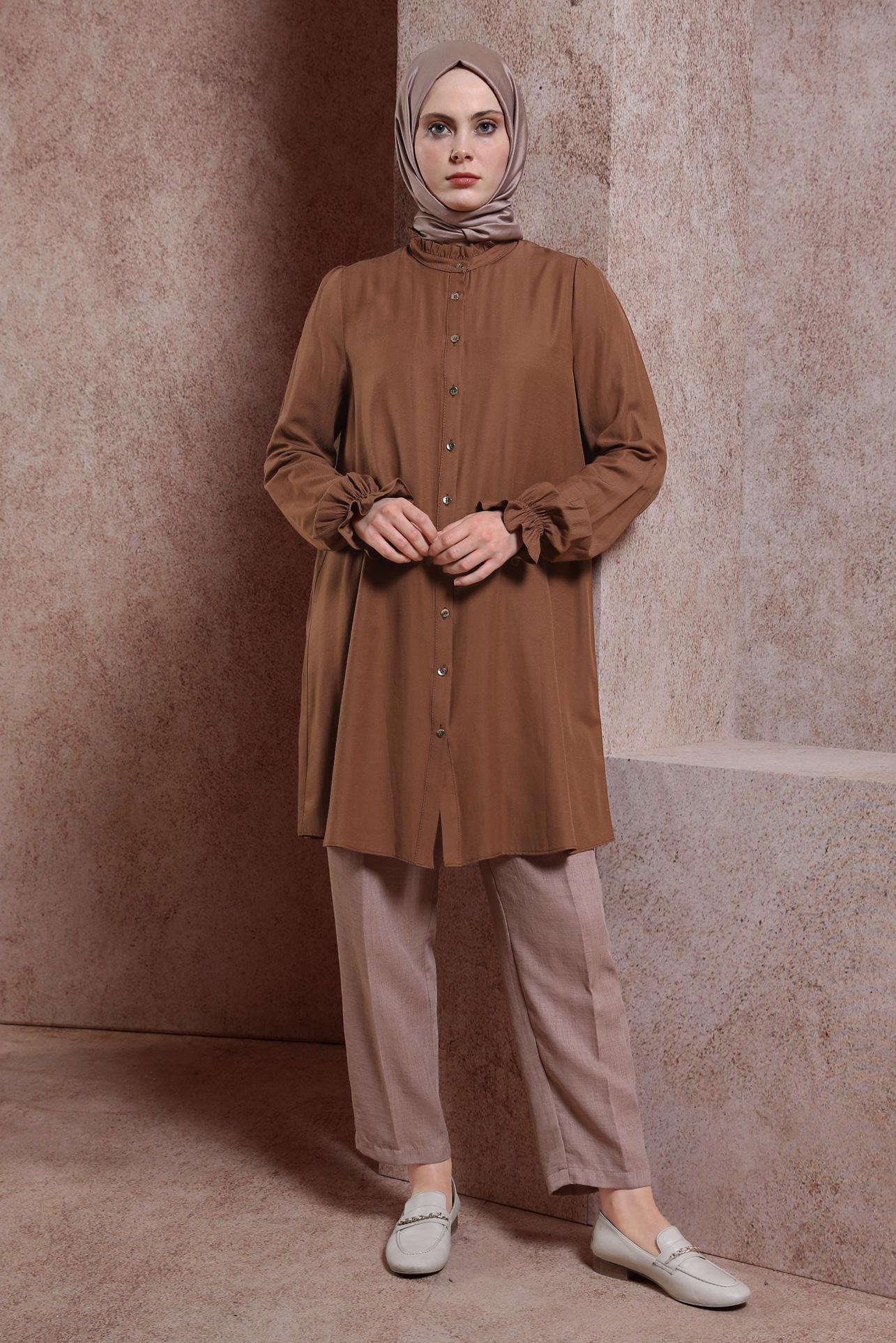 Tesettür giyim KAHVE MANŞETLERİ LASTİKLİ TUNİK 44445