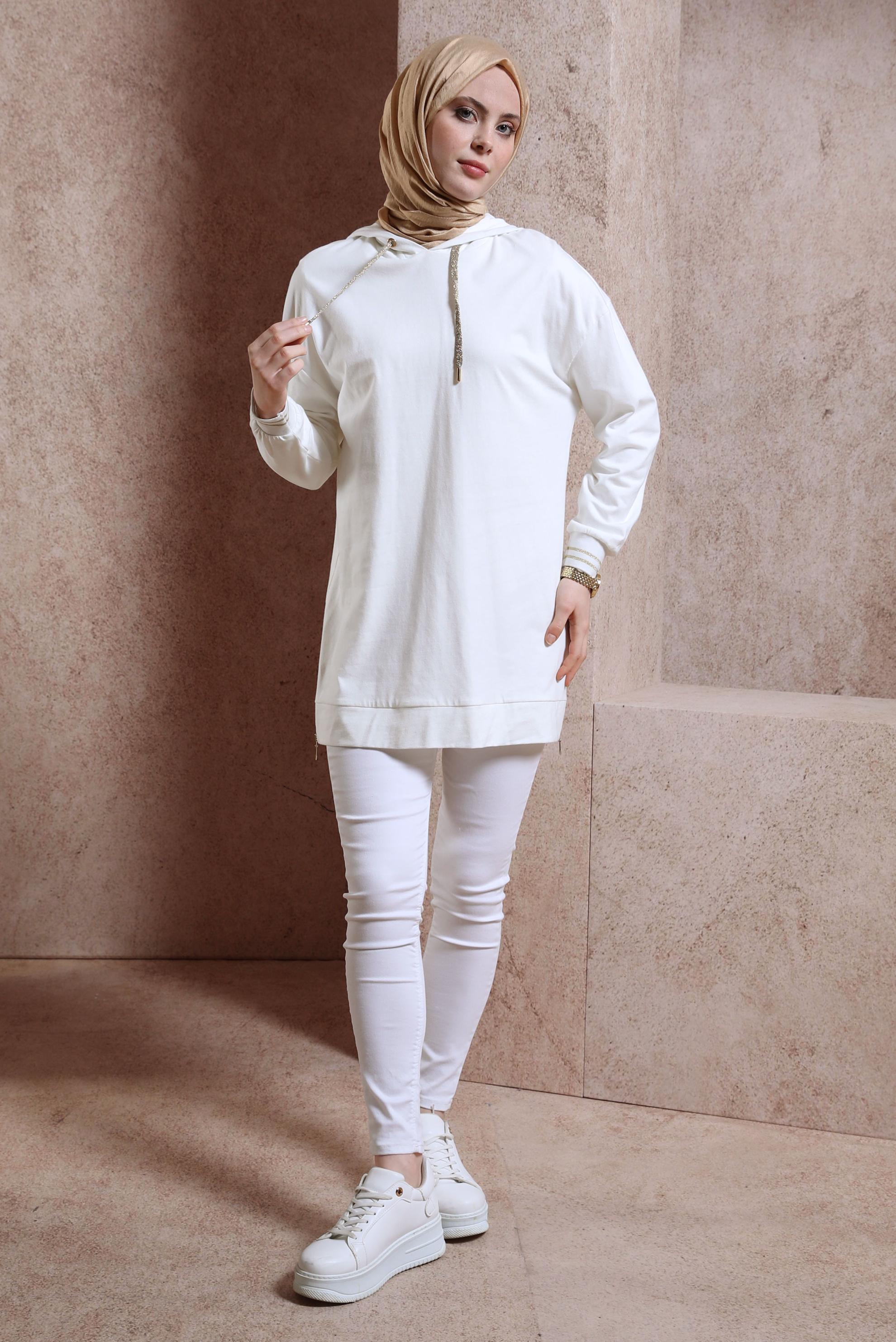 Tesettür giyim BEYAZ KAPÜŞONLU TUNİK 44449