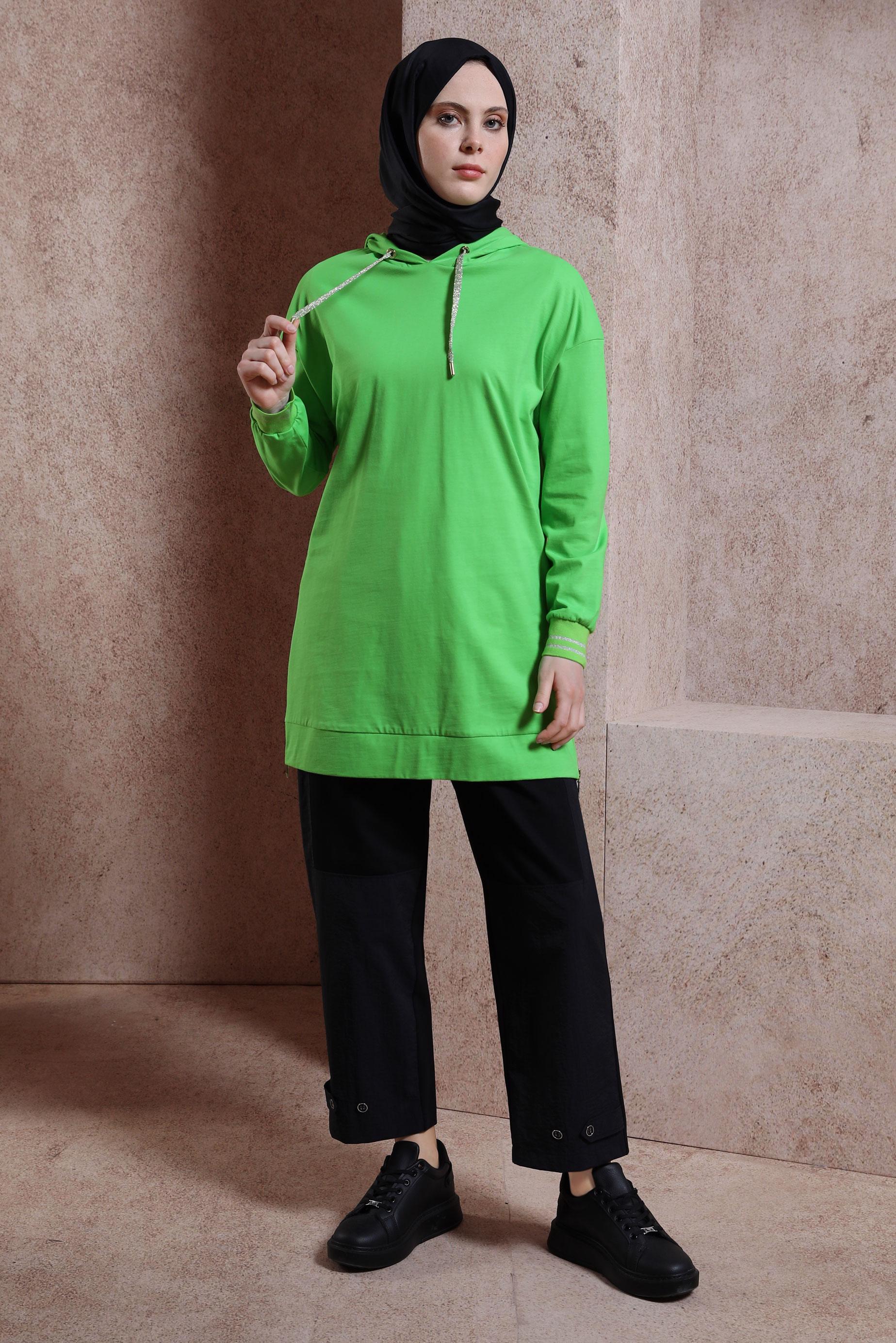 Tesettür giyim YEŞİL KAPÜŞONLU TUNİK 44449