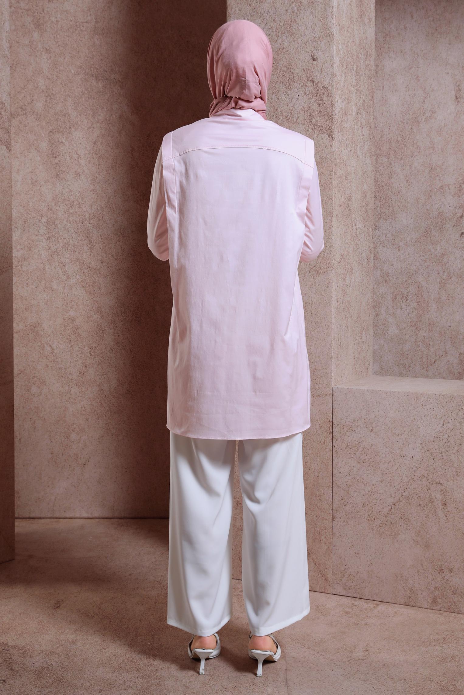 Tesettür giyim PEMBE BÜZGÜ DETAYLI SATEN TUNİK 44466