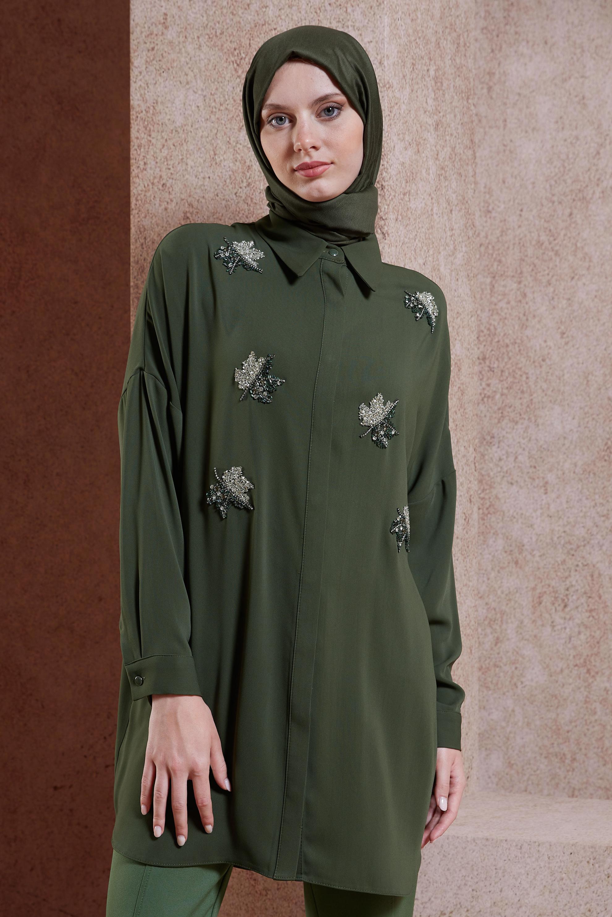 Tesettür giyim HAKİ TAŞ DETAYLI TESETTÜR TUNİK 44468-1