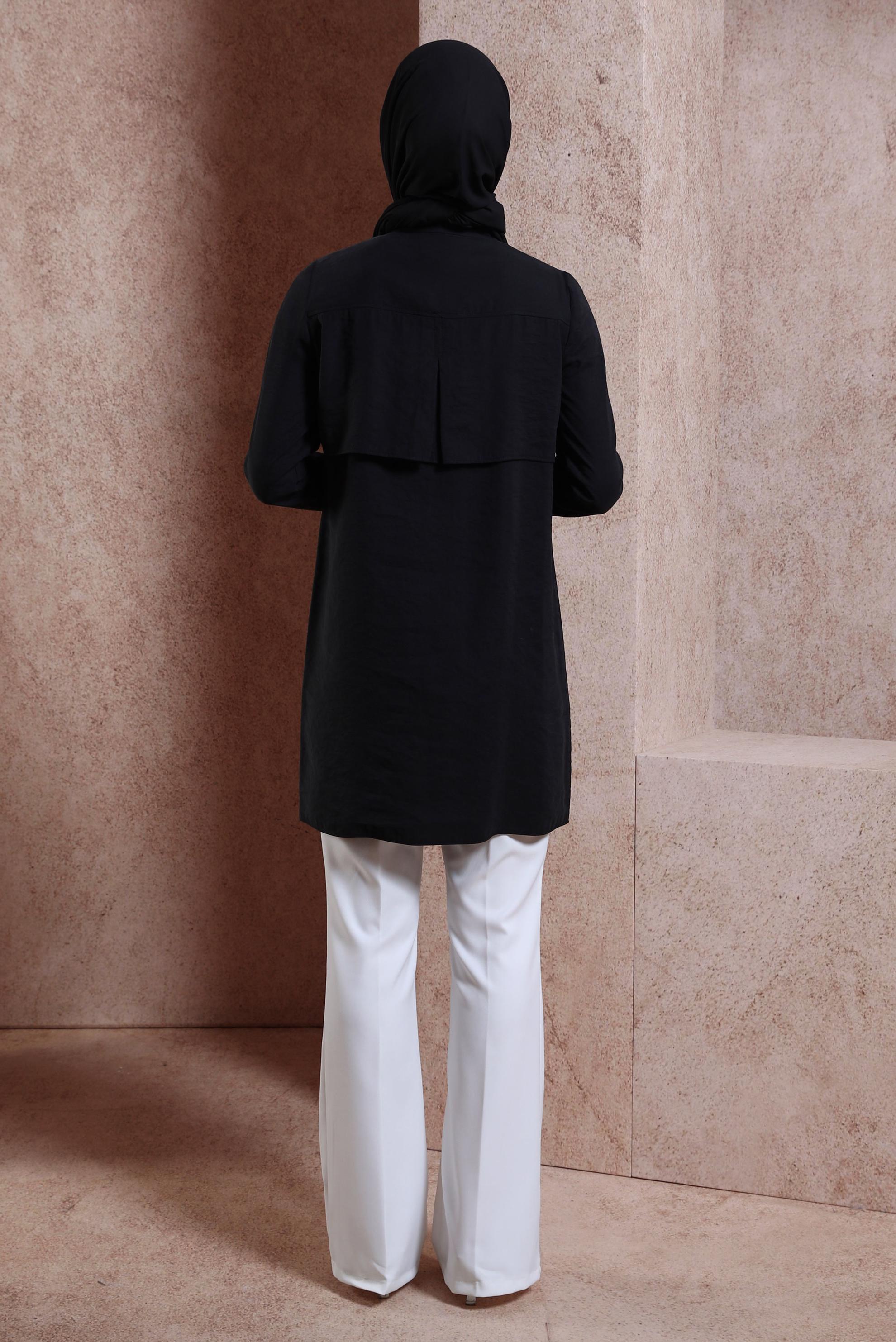 Tesettür giyim SİYAH PÜSKÜL DETAYLI TUNİK 44469