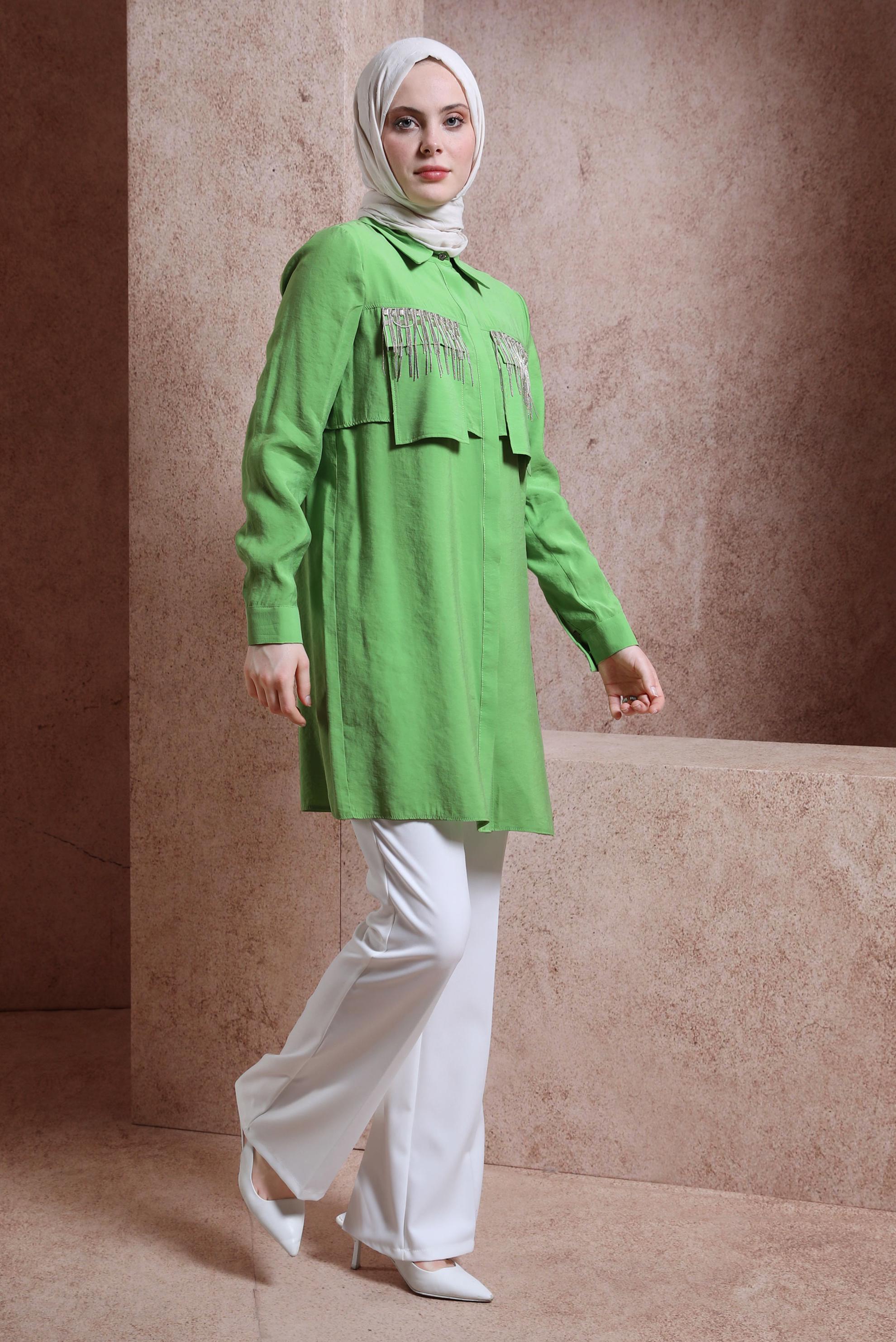 Tesettür giyim YEŞİL PÜSKÜL DETAYLI TUNİK 44469