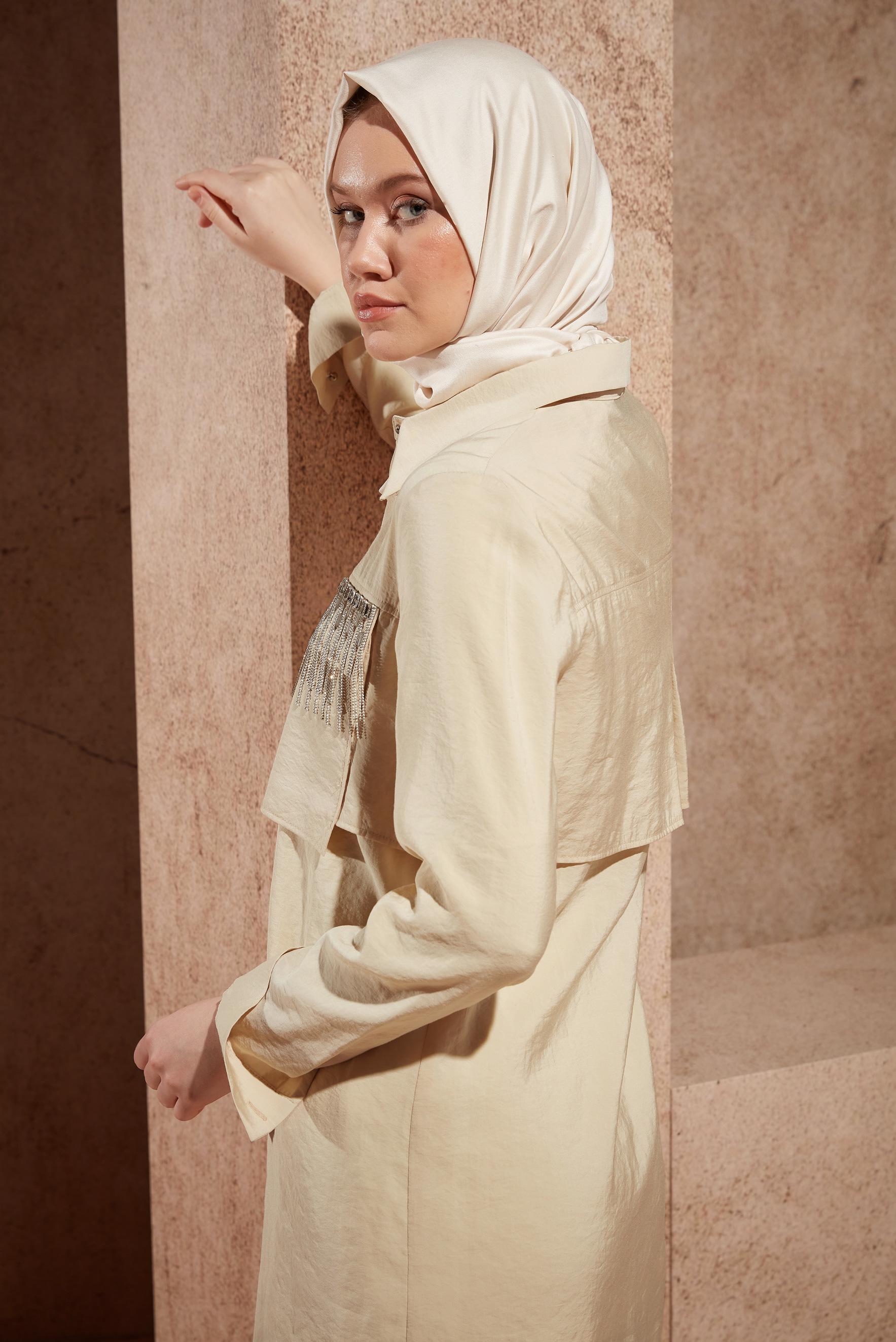 Hijab clothing BEIGE FRILLED TUNIC 44469