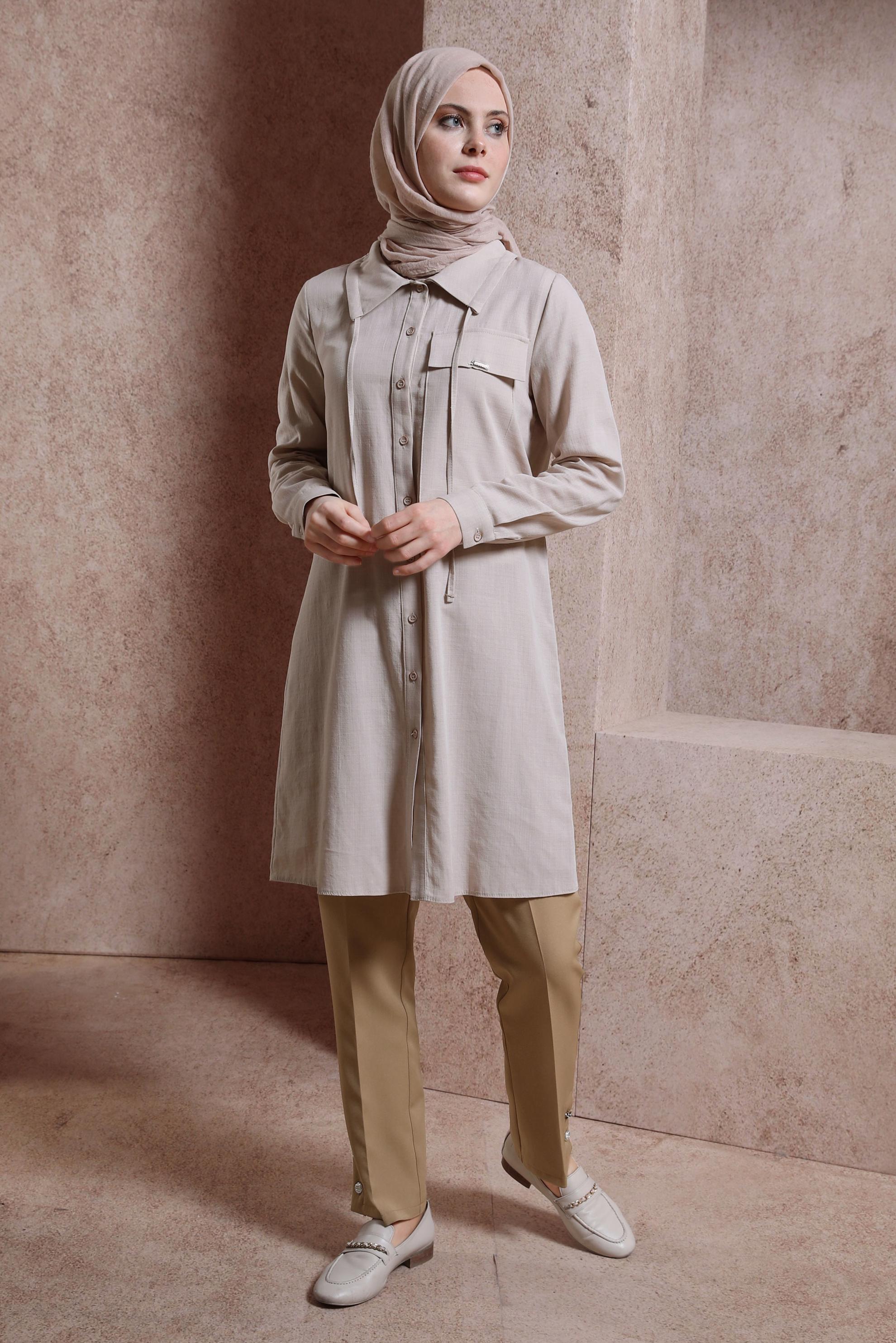 Tesettür giyim BEJ DÜĞMELİ TUNİK 44479