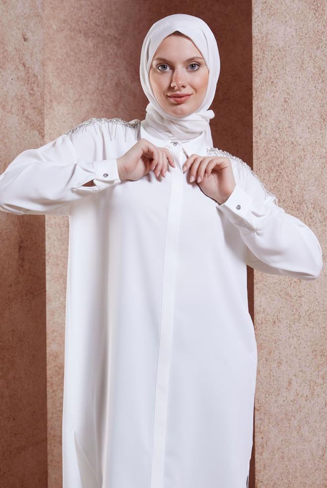Tesettür giyim BEYAZ PÜSKÜL DETAYLI TUNİK 44482 - ALVİNA