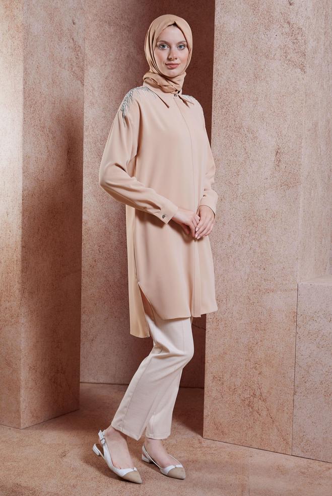 Tesettür giyim PUDRA PÜSKÜL DETAYLI TUNİK 44482 - ALVİNA