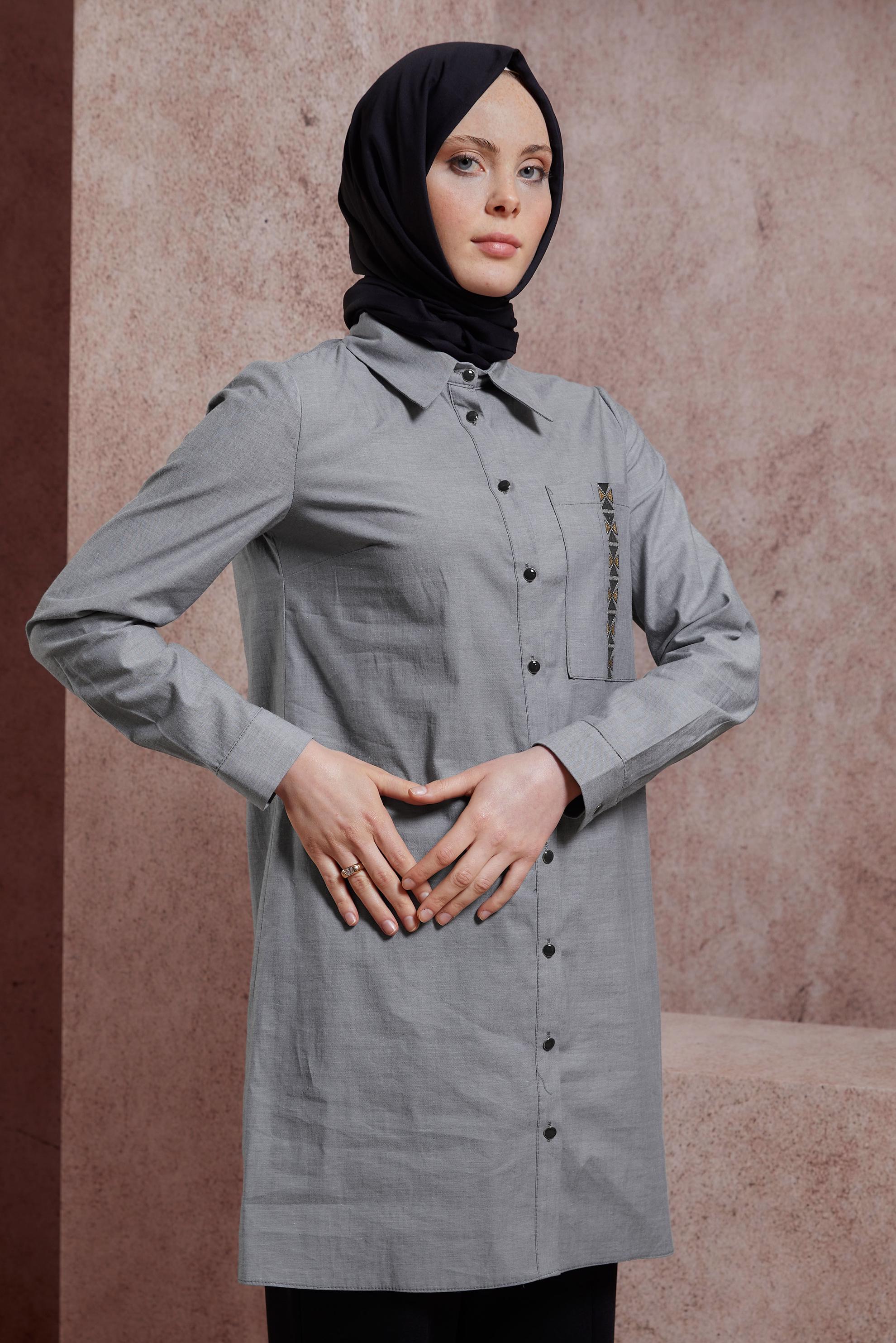 Tesettür giyim SİYAH PAMUKLU GÖMLEK YAKA TUNİK 44487