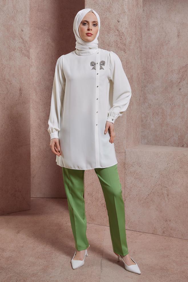 Vêtements hijab BLANC TUNIQUE AVEC DÉTAIL GEMME 44492 - ALVİNA