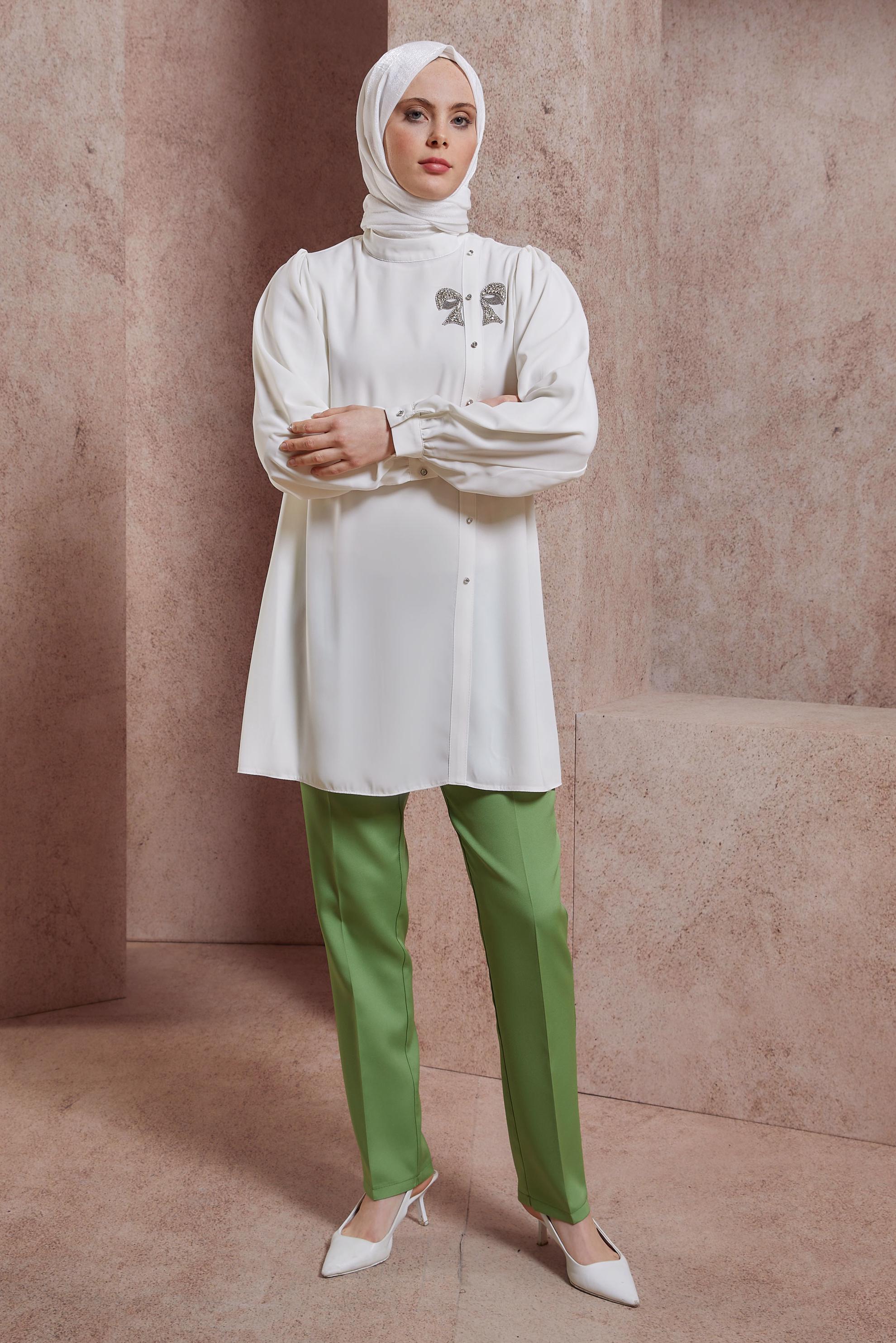 Vêtements hijab BLANC TUNIQUE AVEC DÉTAIL GEMME 44492