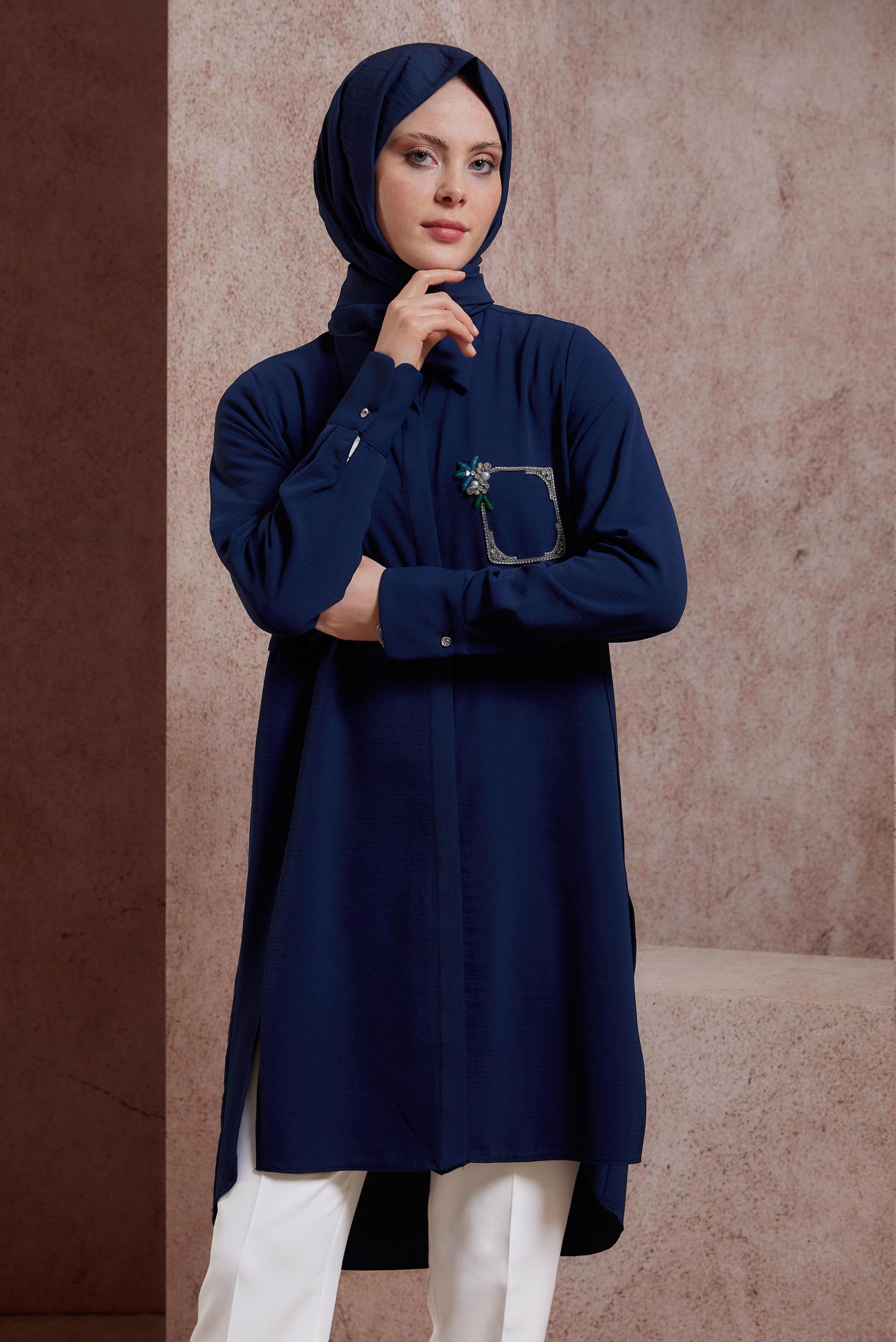 Tesettür giyim LACİVERT TAŞ DETAYLI TUNİK 44493