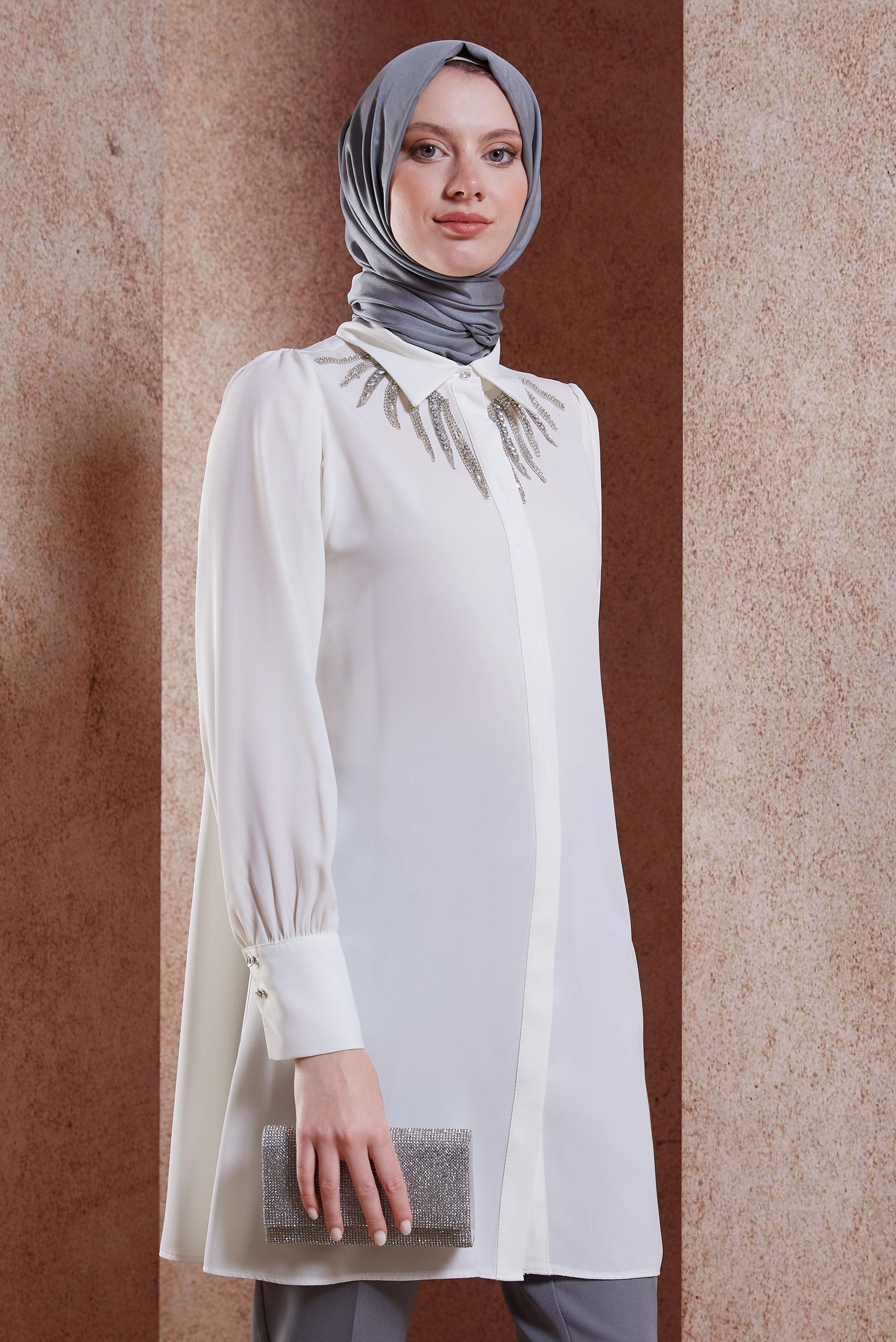 Tesettür giyim BEYAZ TAŞ DETAYLI TESETTÜR TUNİK 44494