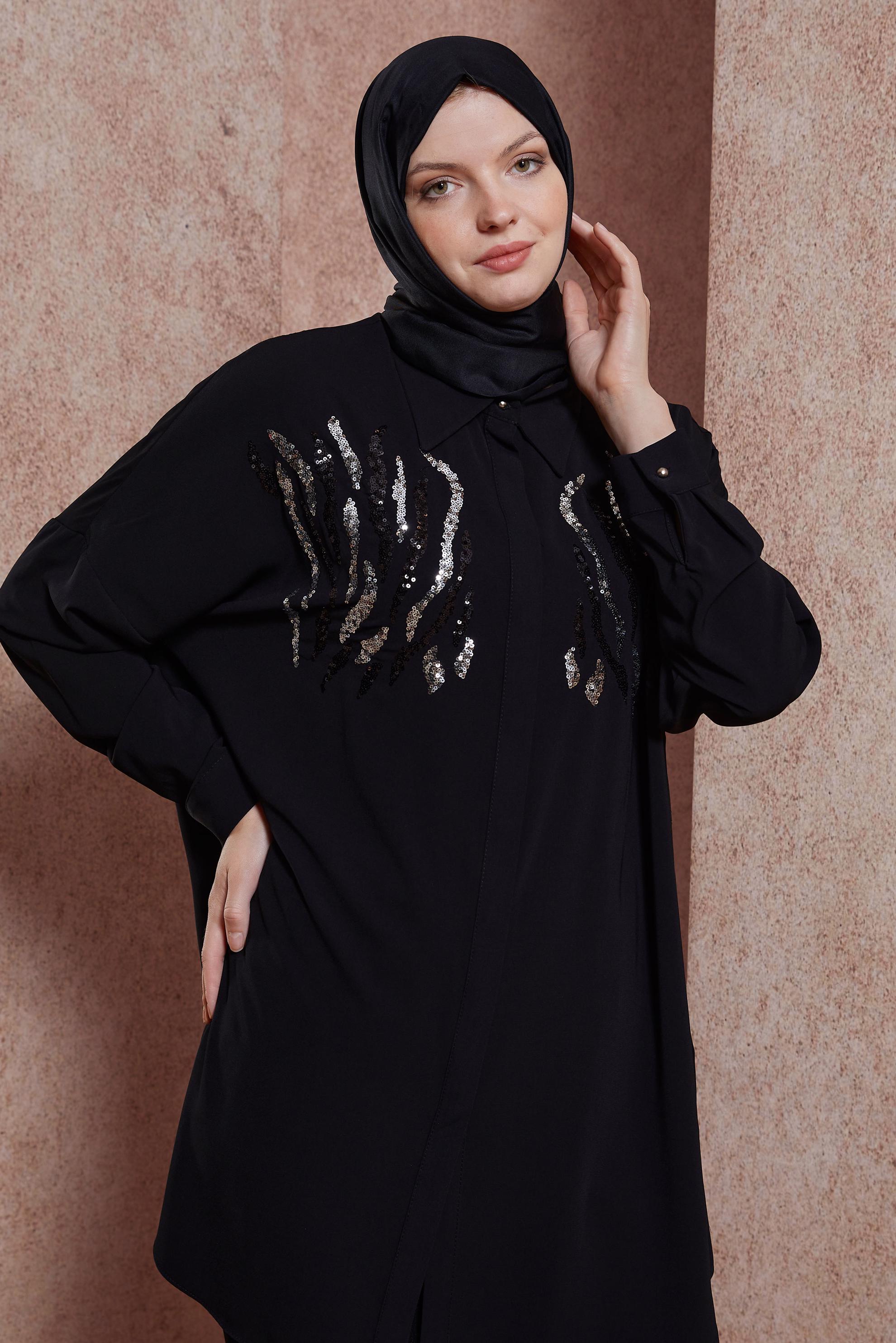 Tesettür giyim SİYAH PUL DETAYLI GÖMLEK YAKA TUNİK 44569