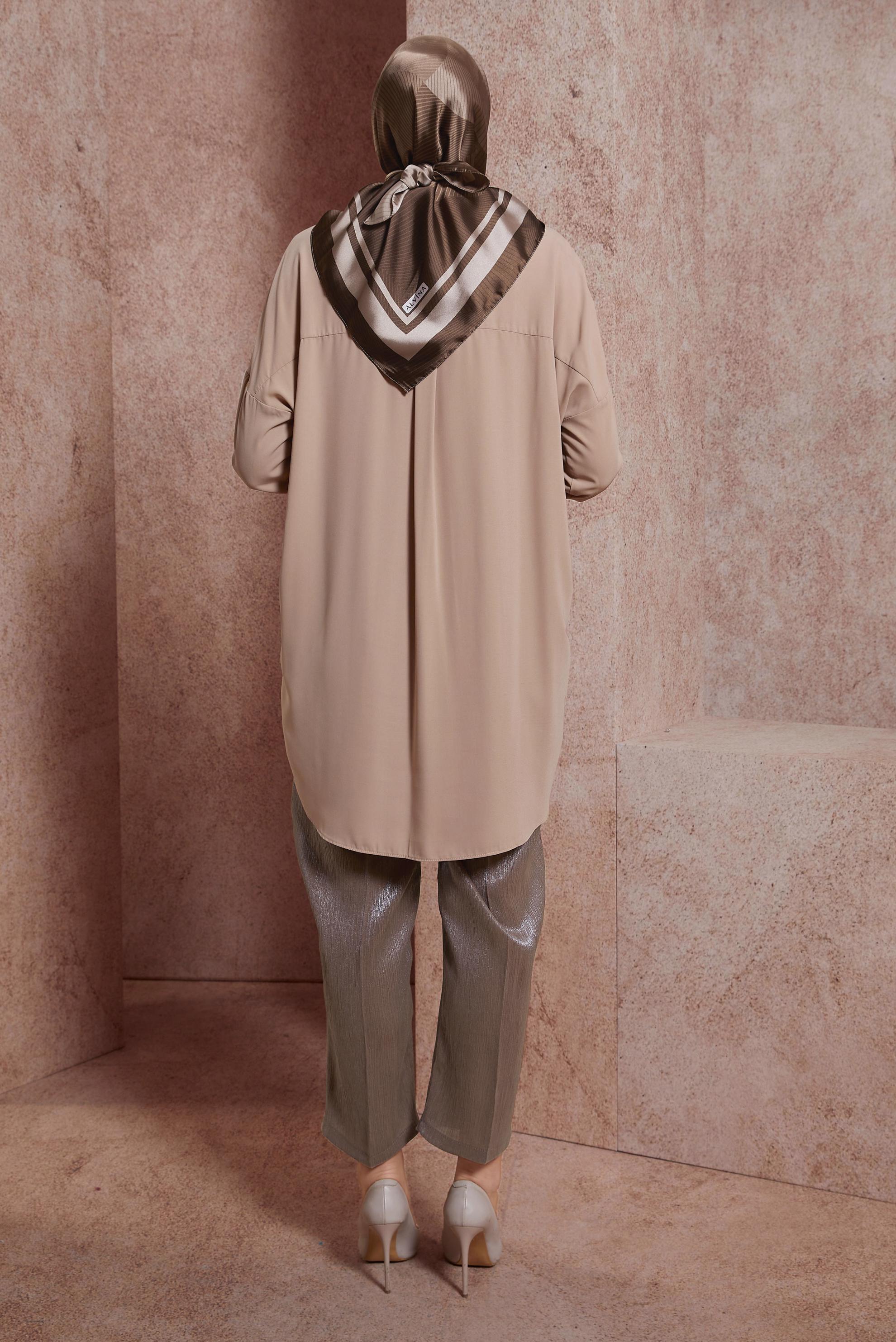 Tesettür giyim BEJ PUL DETAYLI GÖMLEK YAKA TUNİK 44569