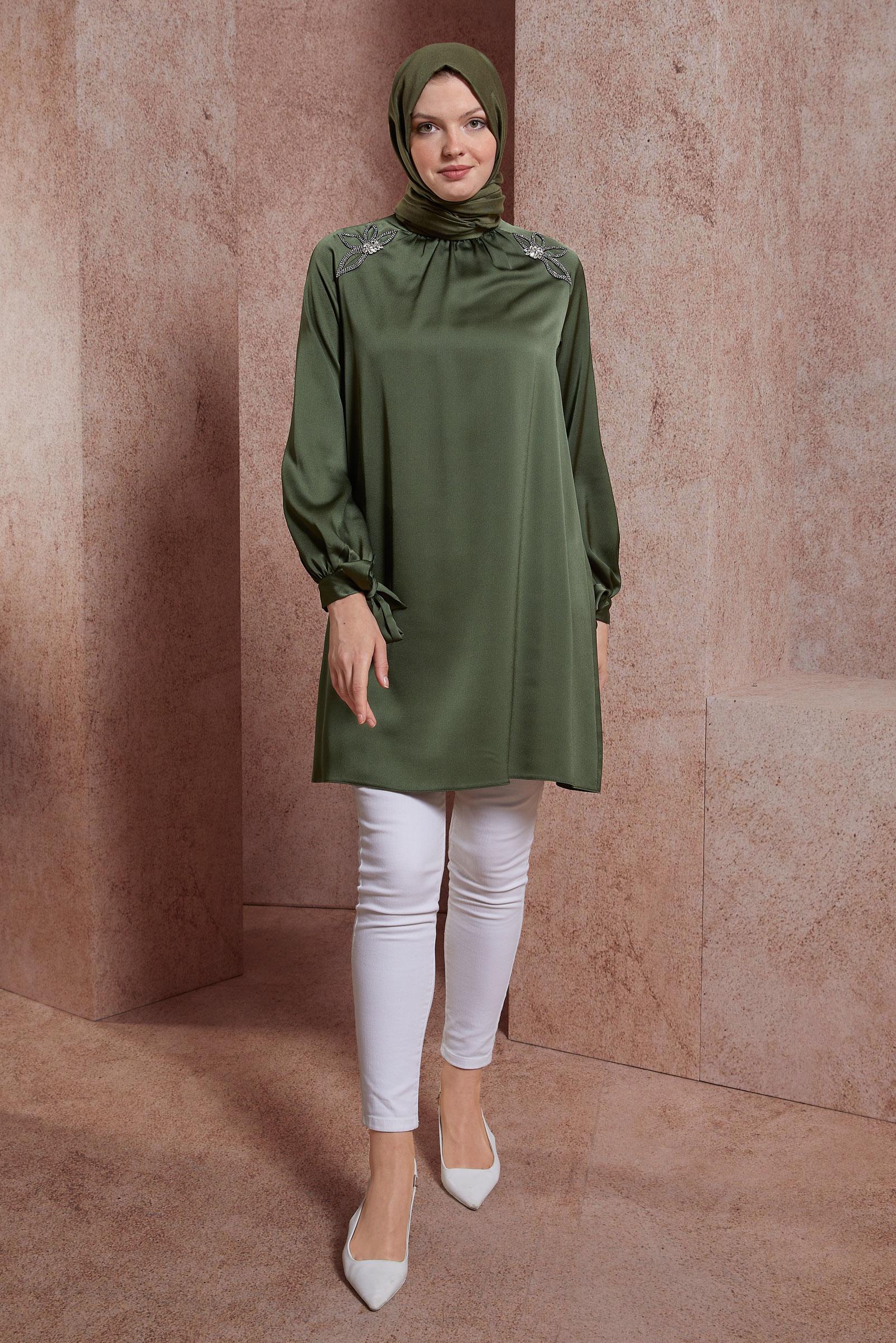 Tesettür giyim HAKİ TAŞ BASKILI SATEN TUNİK 44586