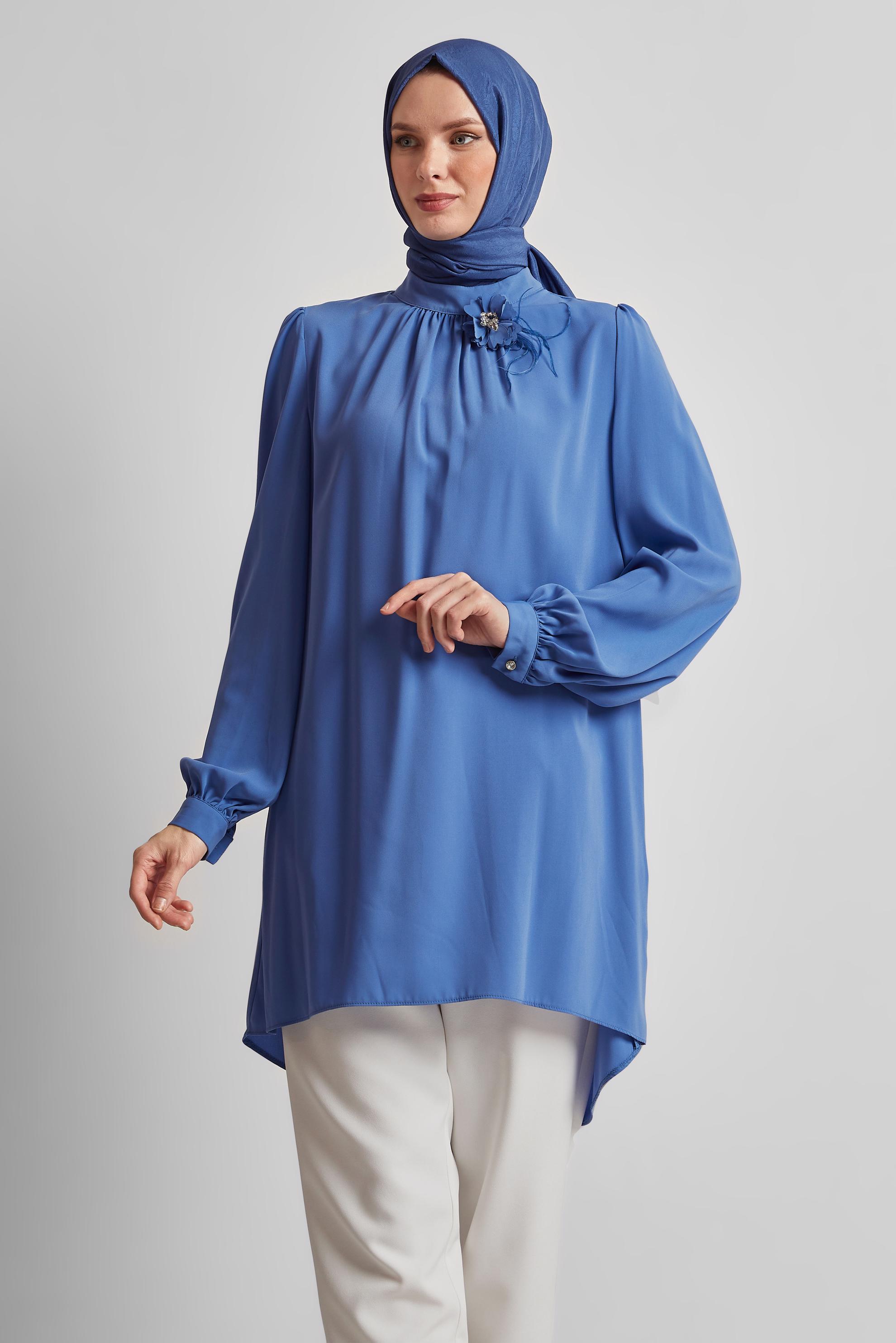 Tesettür giyim MAVİ BROŞ DETAYLI TUNİK 44590