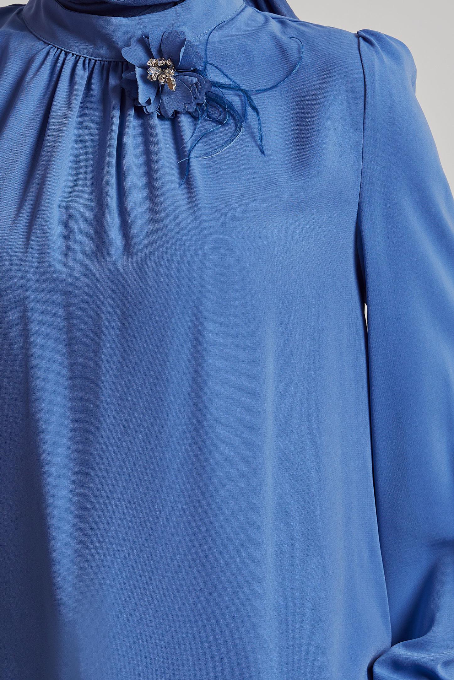 Tesettür giyim MAVİ BROŞ DETAYLI TUNİK 44590