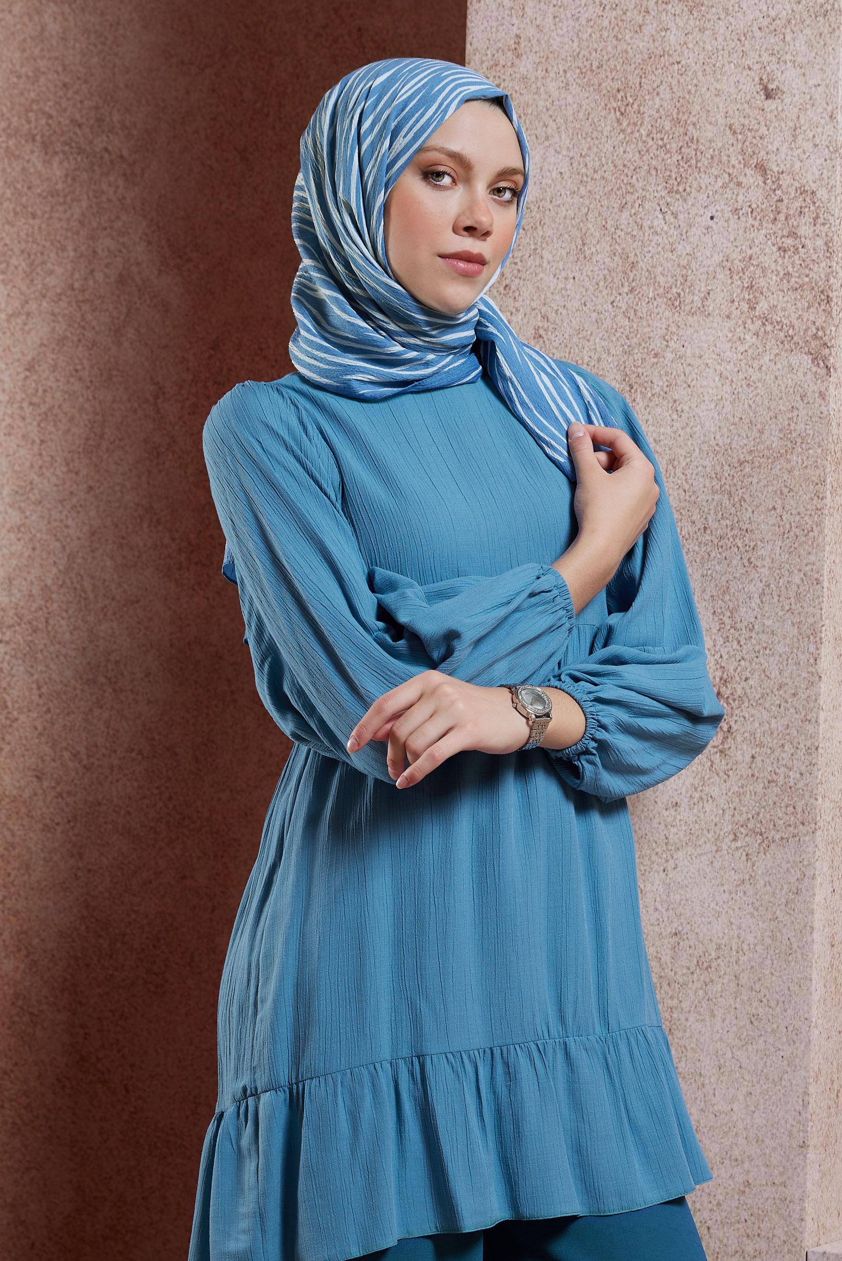 Tesettür giyim LACİVERT VOLANLI TESETTÜR TUNİK 44592