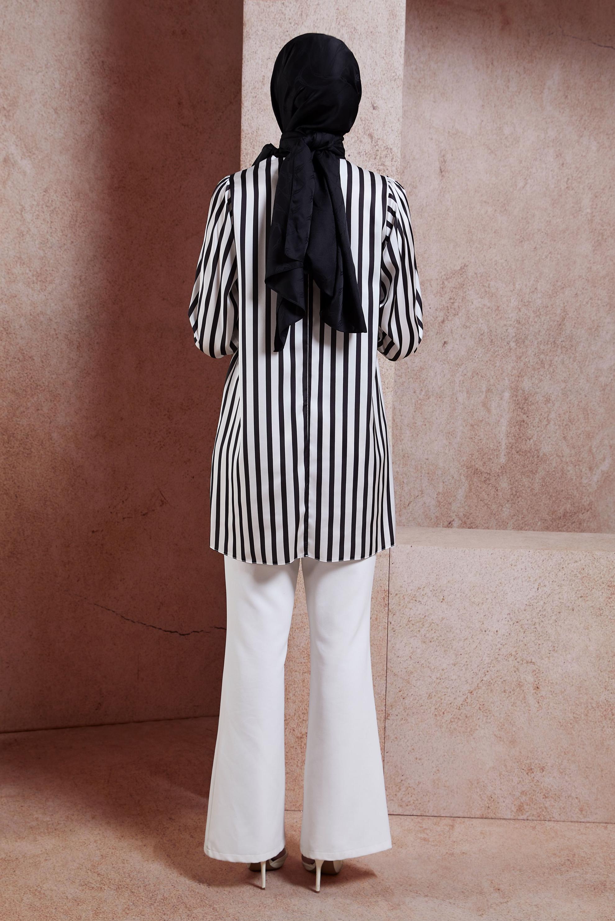 Tesettür giyim BEJ ÇİZGİLİ SATEN TUNİK 44629