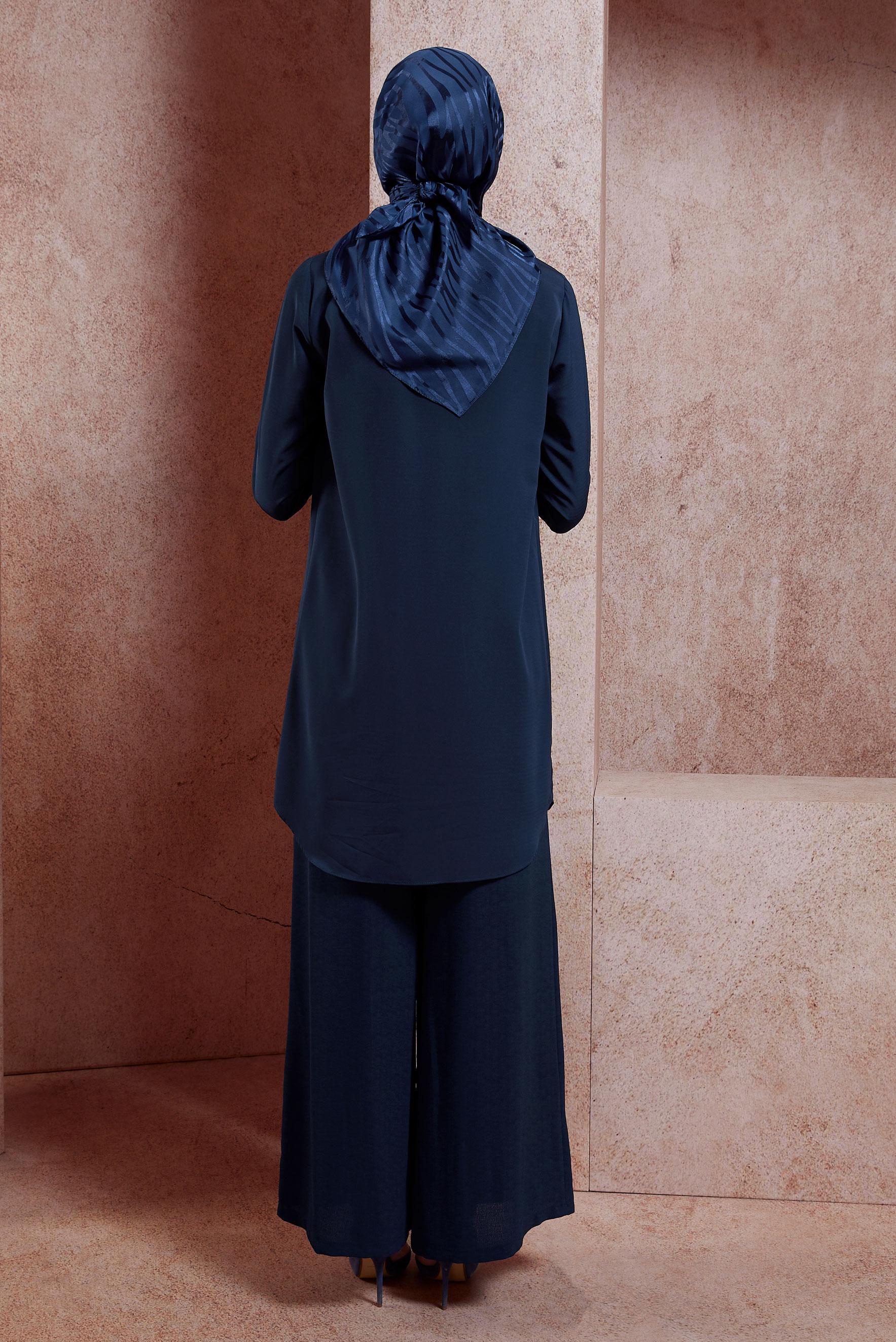 Tesettür giyim LACİVERT ZİNCİR DETAYLI TESETTÜR TUNİK 44656