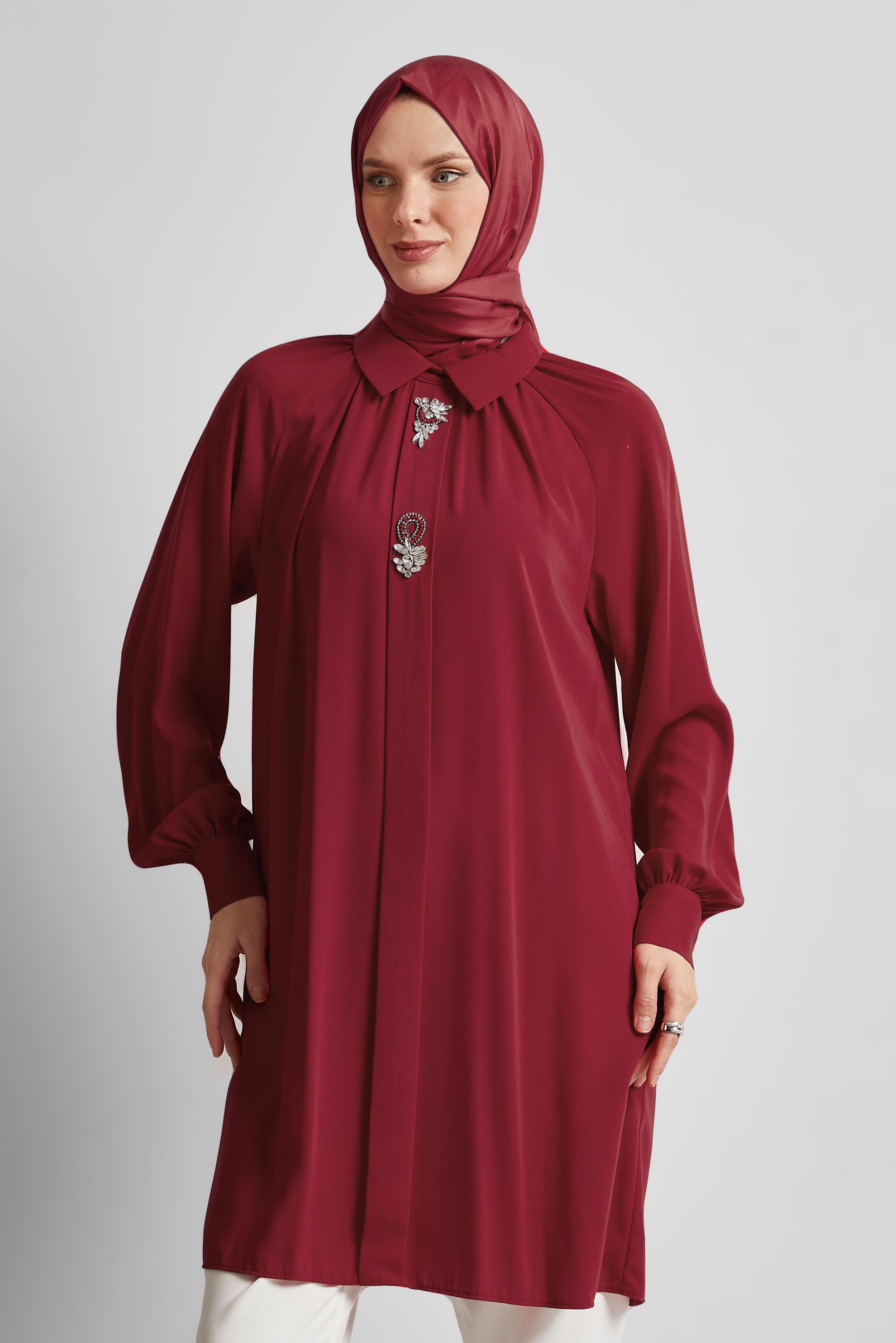 Tesettür giyim KIRMIZI TAŞ DETAYLI TUNİK 44663
