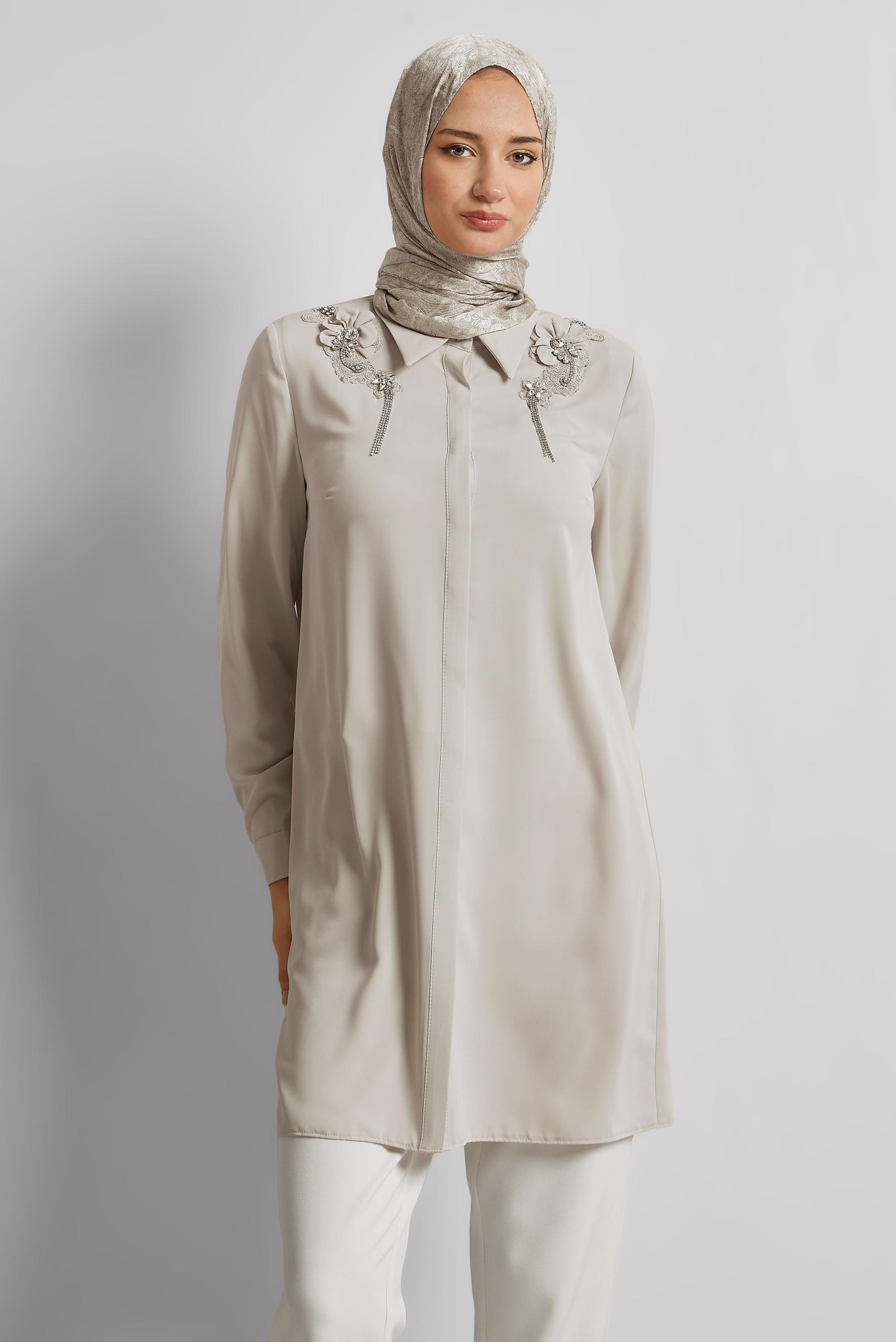 Tesettür giyim BEJ TAŞ DETAYLI TESETTÜR TUNİK 44667