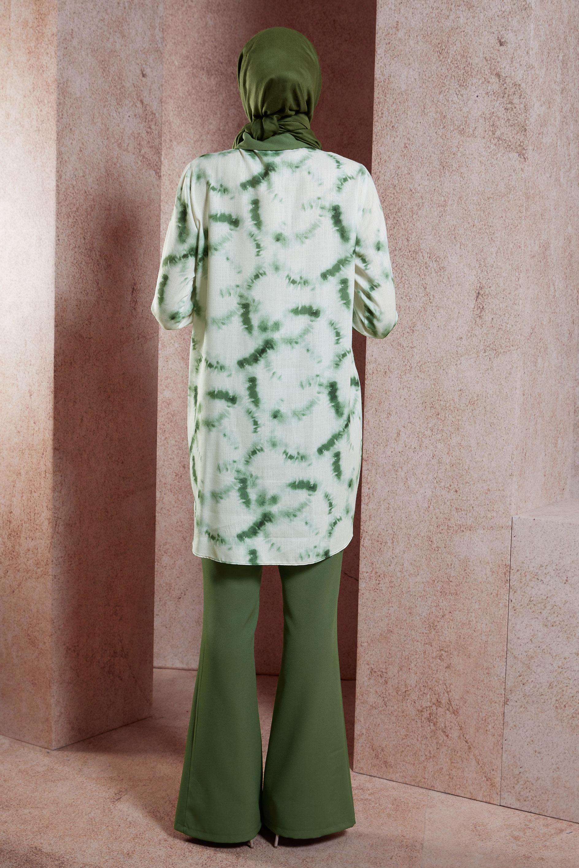 Tesettür giyim YEŞİL BATİK DESENLİ TESETTÜR TUNİK 44672