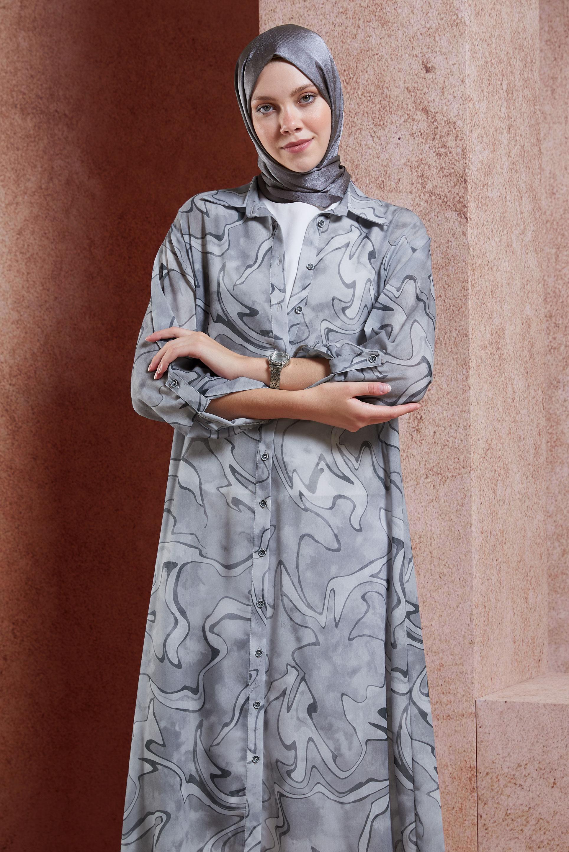 Tesettür giyim GRİ DESENLİ TESETTÜR TUNİK 44786