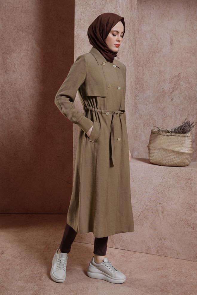 Tesettür giyim KAHVE BELİ BÜZGÜLÜ TRENÇKOT 10850 - ALVİNA