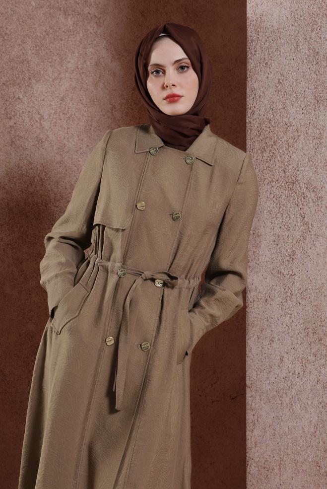 Tesettür giyim KAHVE BELİ BÜZGÜLÜ TRENÇKOT 10850 - ALVİNA