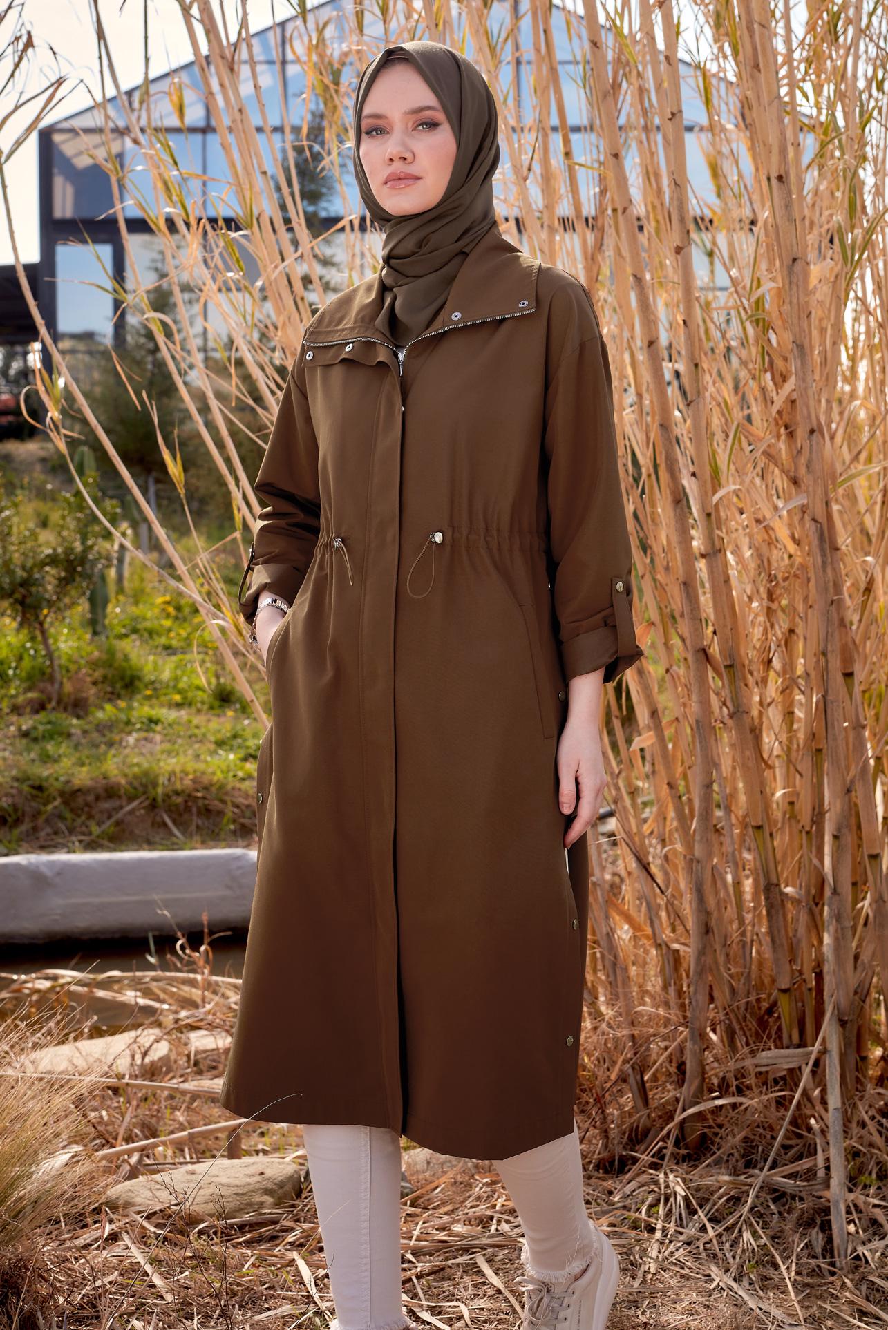 Tesettür giyim KAHVE BELİ BÜZGÜLÜ TRENÇKOT 10856
