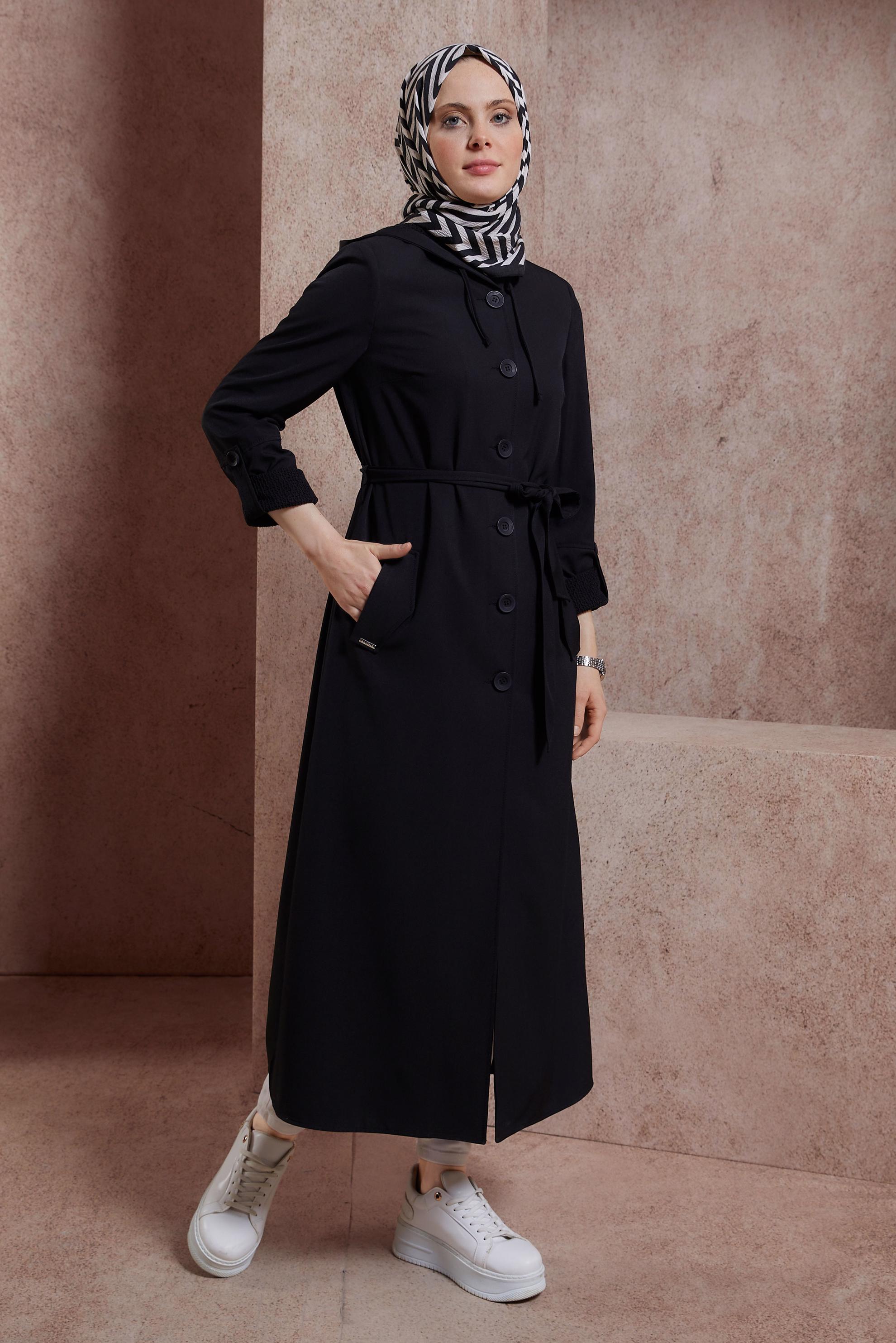 Tesettür giyim SİYAH KUŞAKLI TRENÇKOT 10860