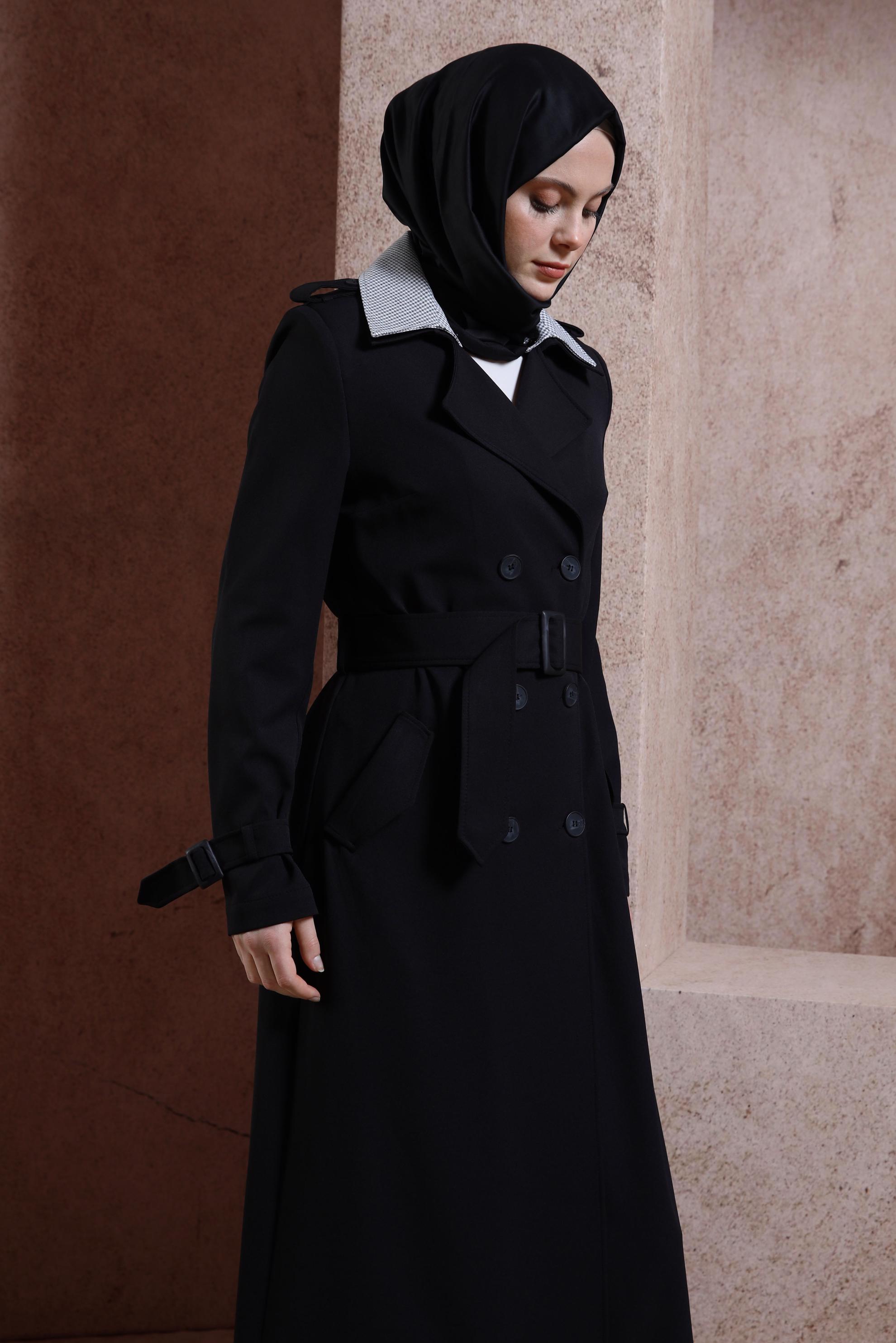 Tesettür giyim SİYAH KRUVAZE YAKA KEMERLİ TRENÇKOT 10862