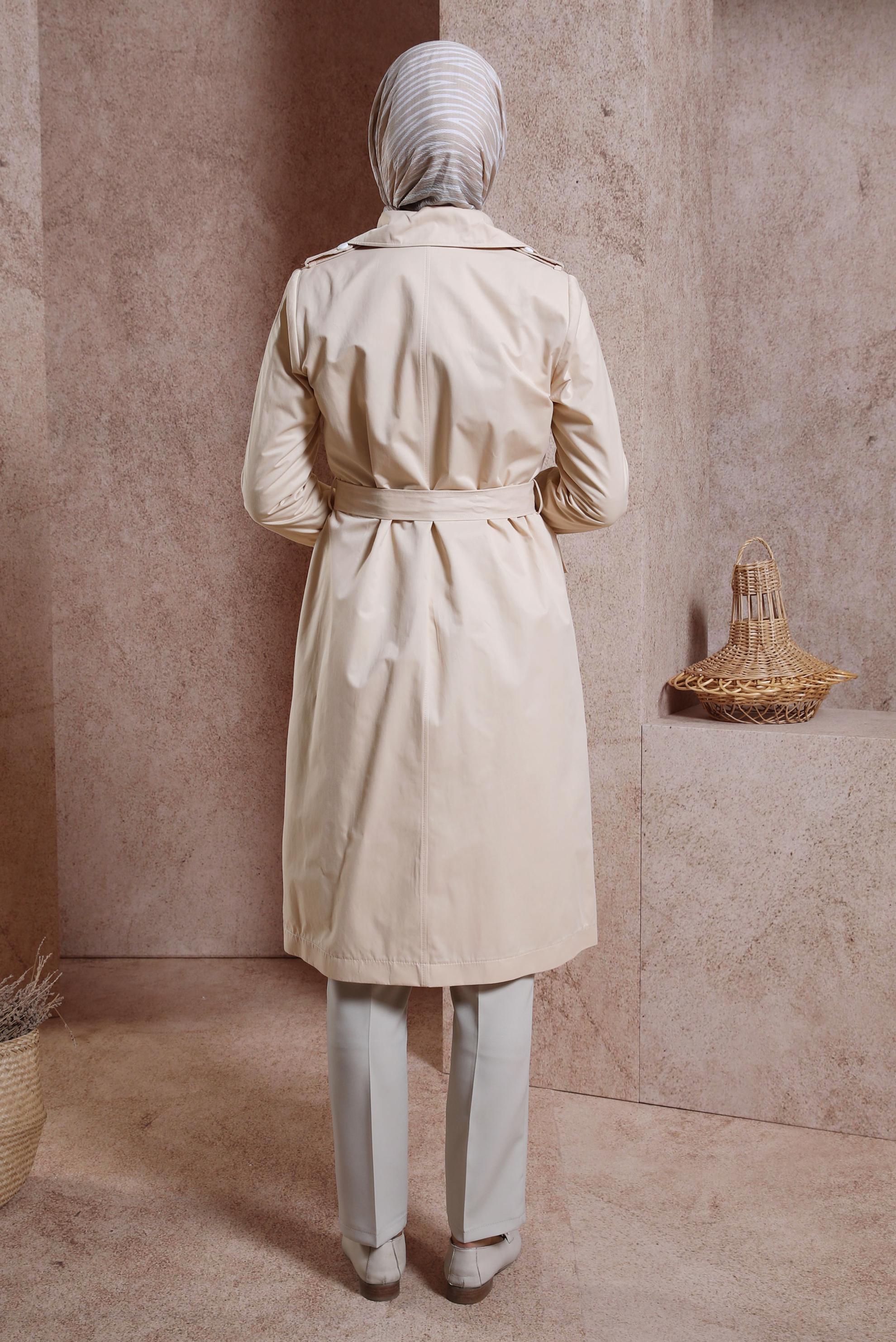 Tesettür giyim BEJ KUŞAKLI TRENÇKOT 10865