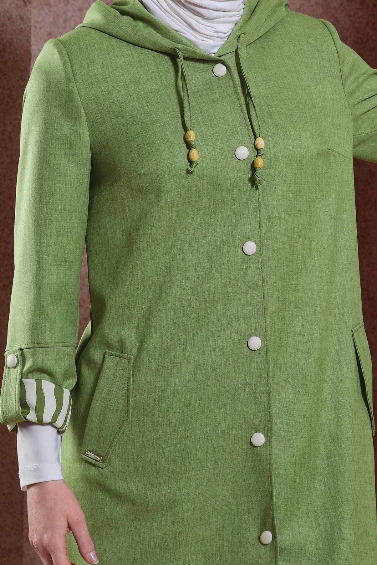 Tesettür giyim YEŞİL KAPÜŞONLU TRENÇKOT 10872