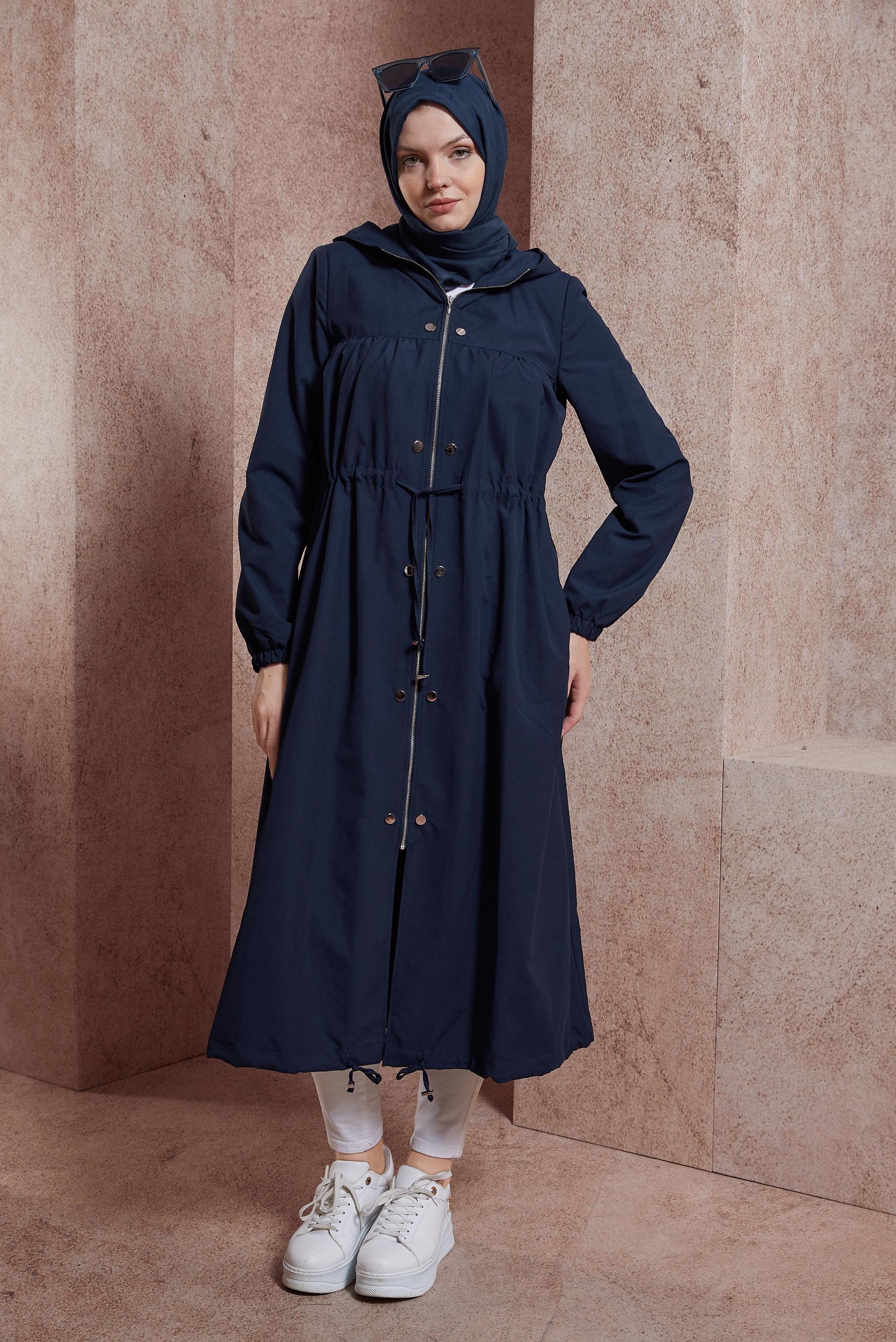 Tesettür giyim LACİVERT KAPÜŞONLU TRENÇKOT 10873