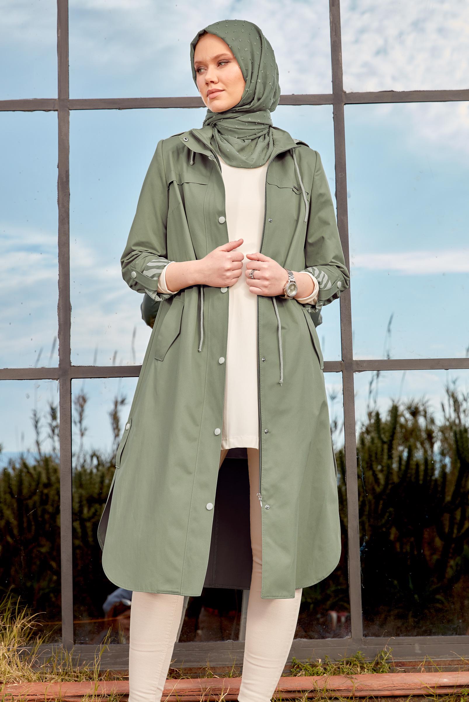Tesettür giyim HAKİ KAPÜŞONLU TRENÇKOT 10874